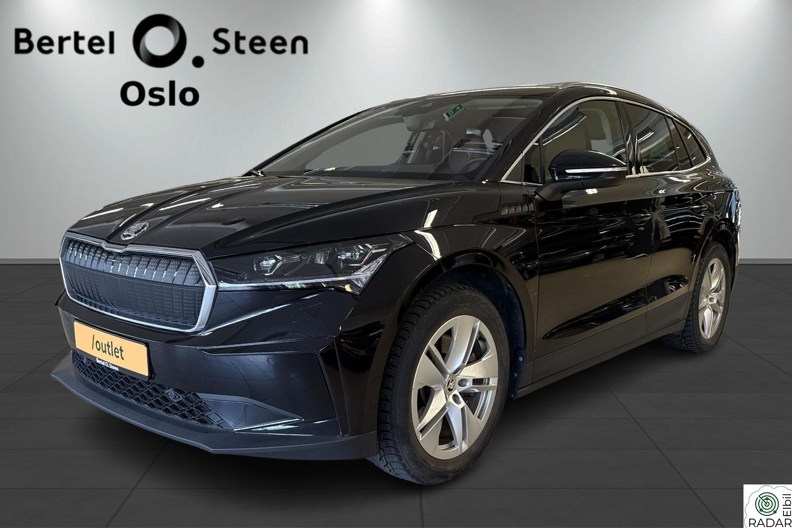 SKODA ENYAQ 80 iV80 77 kWh | Memory | Skinn | Rattvarme | Kamera