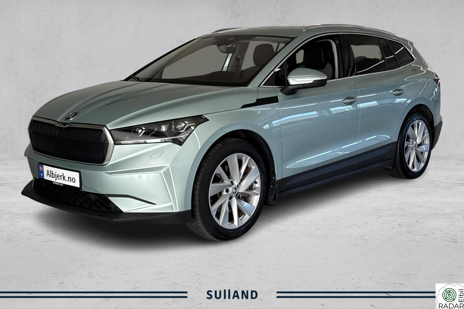 SKODA ENYAQ 80 iv80 El.sete Hengerfeste Led-Matrix Ryggekamera V-ratt