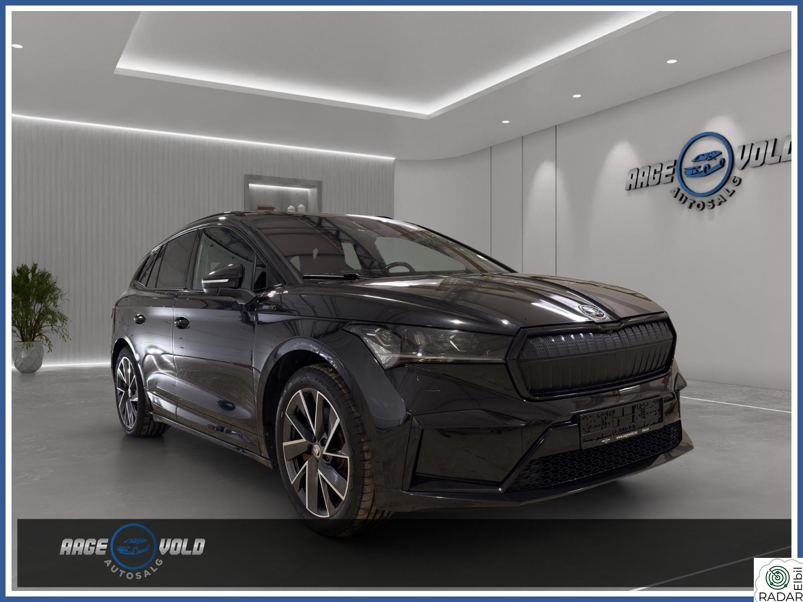 SKODA ENYAQ 80 80 Sportline - Matrix - Panoramatak - El.bakluke - Krok