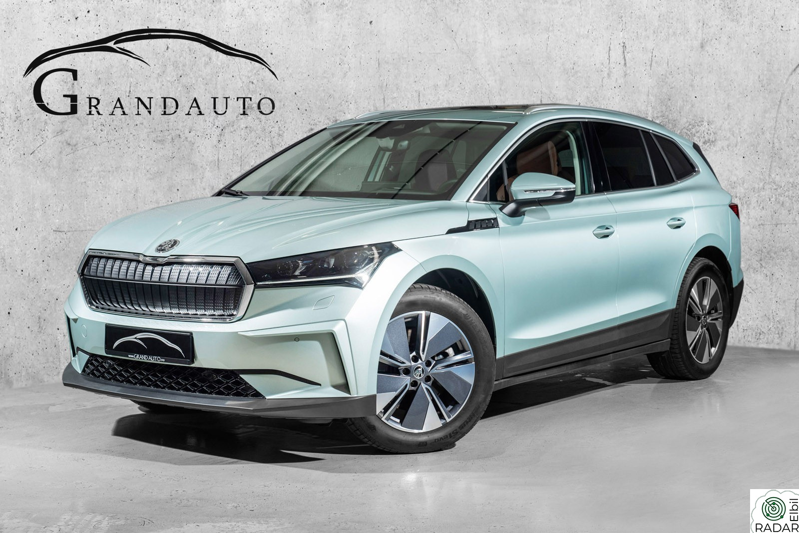 SKODA ENYAQ 80 iV 80 SUITE SKINN PANO KEYLESS ACC HEADUP MASSASJE KROK