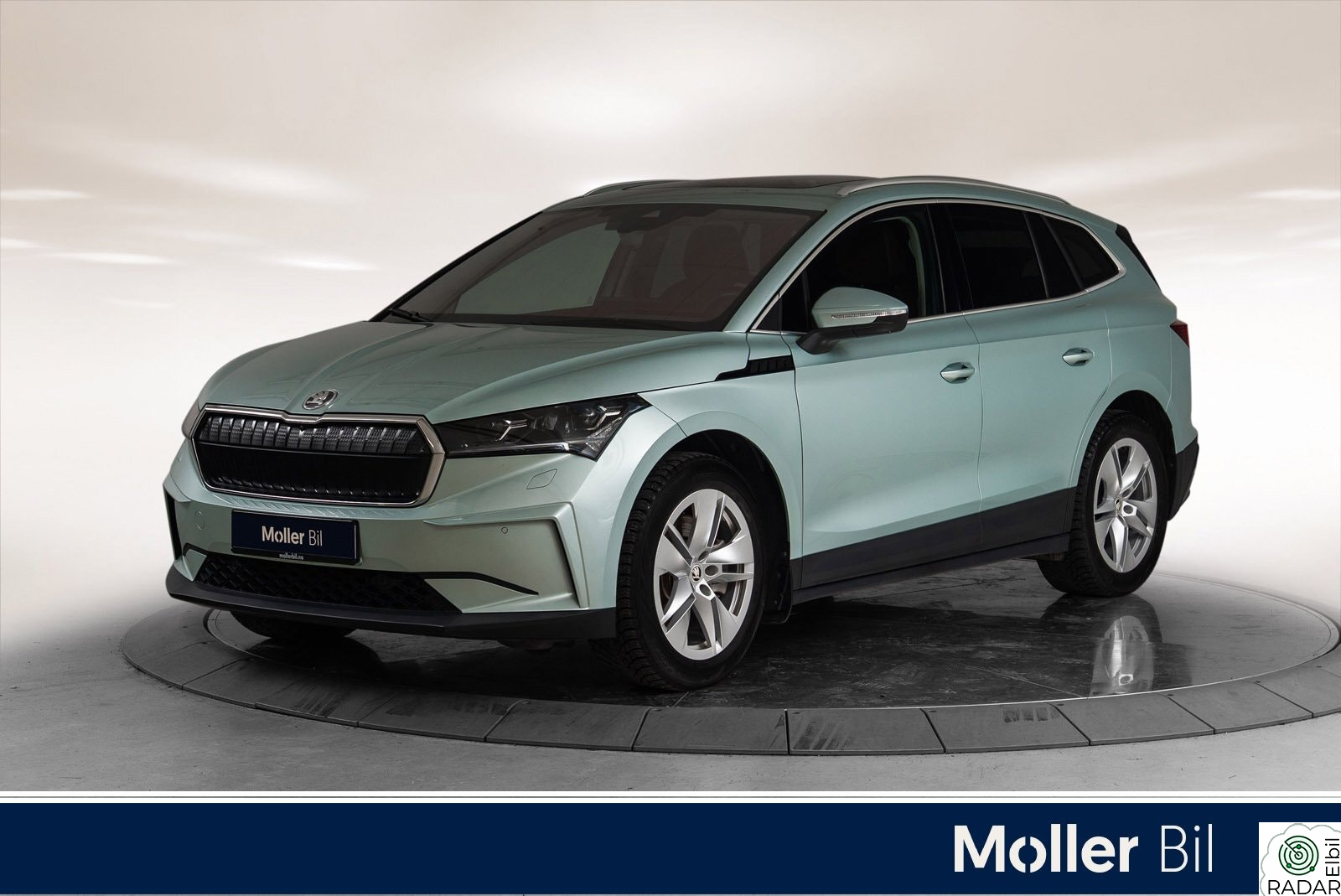 SKODA ENYAQ 80 iV 80 - 360.kam, HUD, Pano, Matrix, Krok