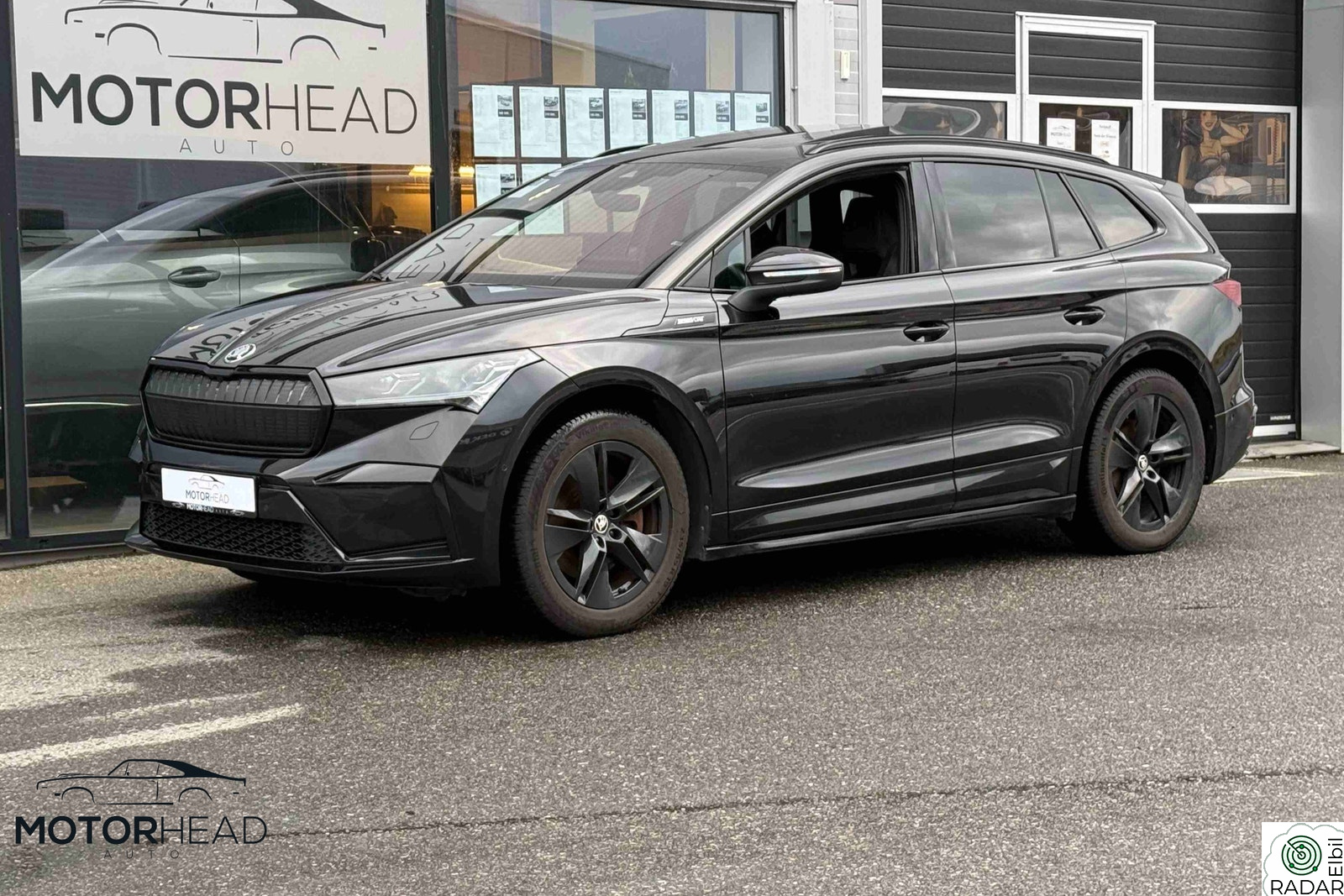 SKODA ENYAQ 80 iV80 Sportline, Pano, HUD, Canton, Krok