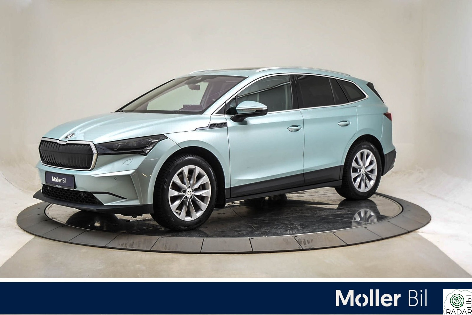 SKODA ENYAQ 80 iV80 Krok/Navi/HUD/Skinn/Panorama/Kamera/Matrix