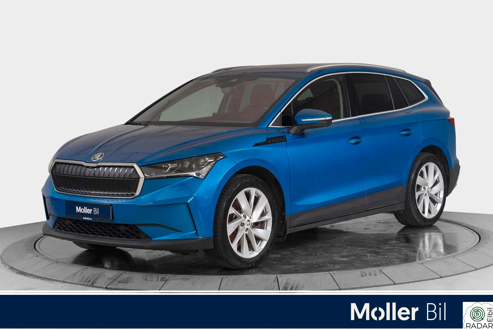 SKODA ENYAQ 80 iV 80 - 360kam, HUD, Matrix, Krok, Pano, ACC