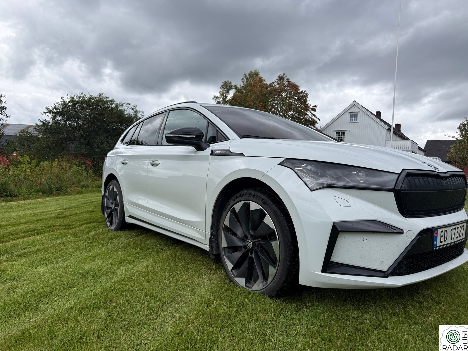 SKODA ENYAQ 80 iV80 Sportline