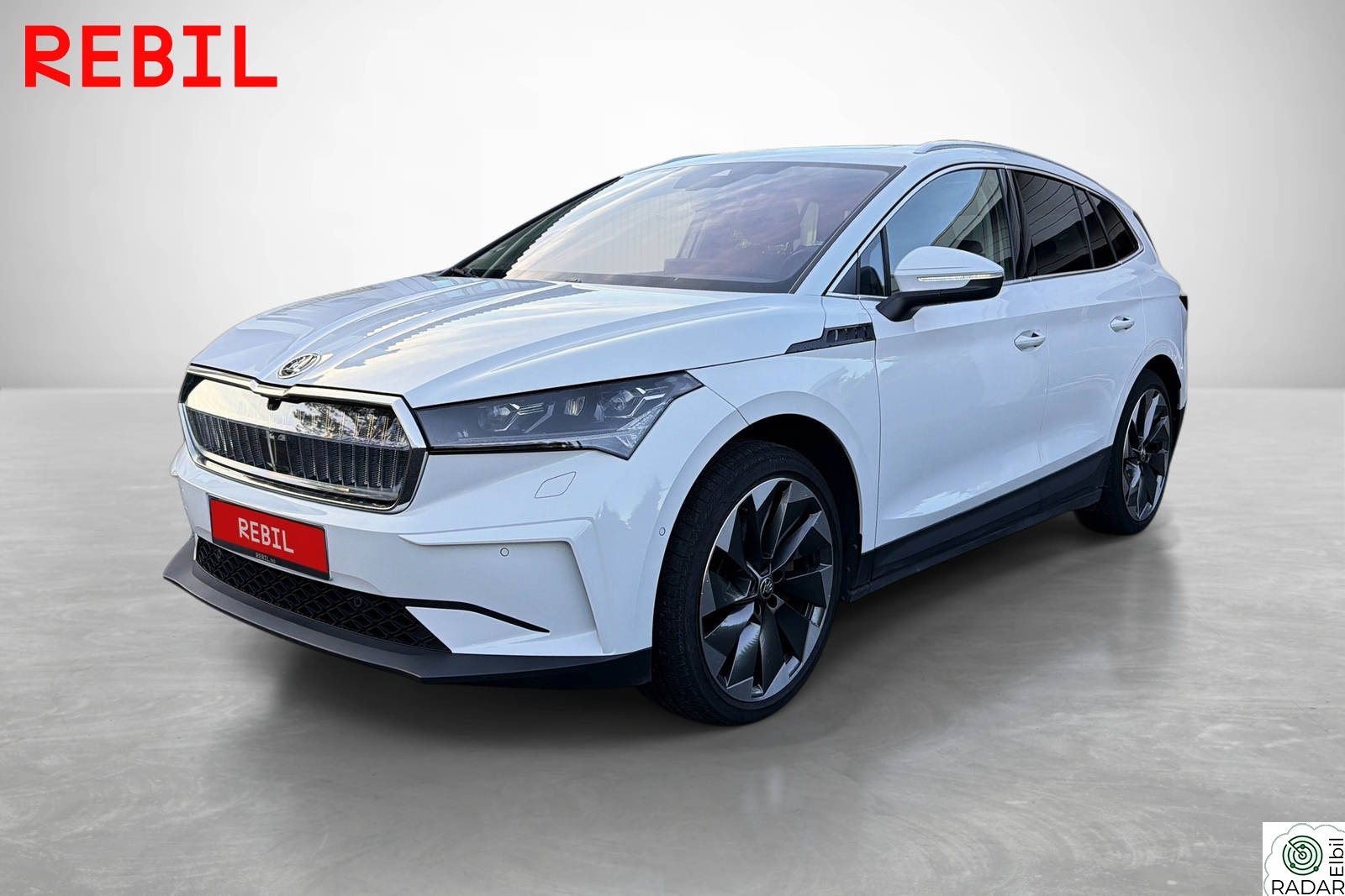 SKODA ENYAQ 80 iV80/Suite/Krok/ACC/HUD/Matrix/Navi/Varmepumpe/R.Kam