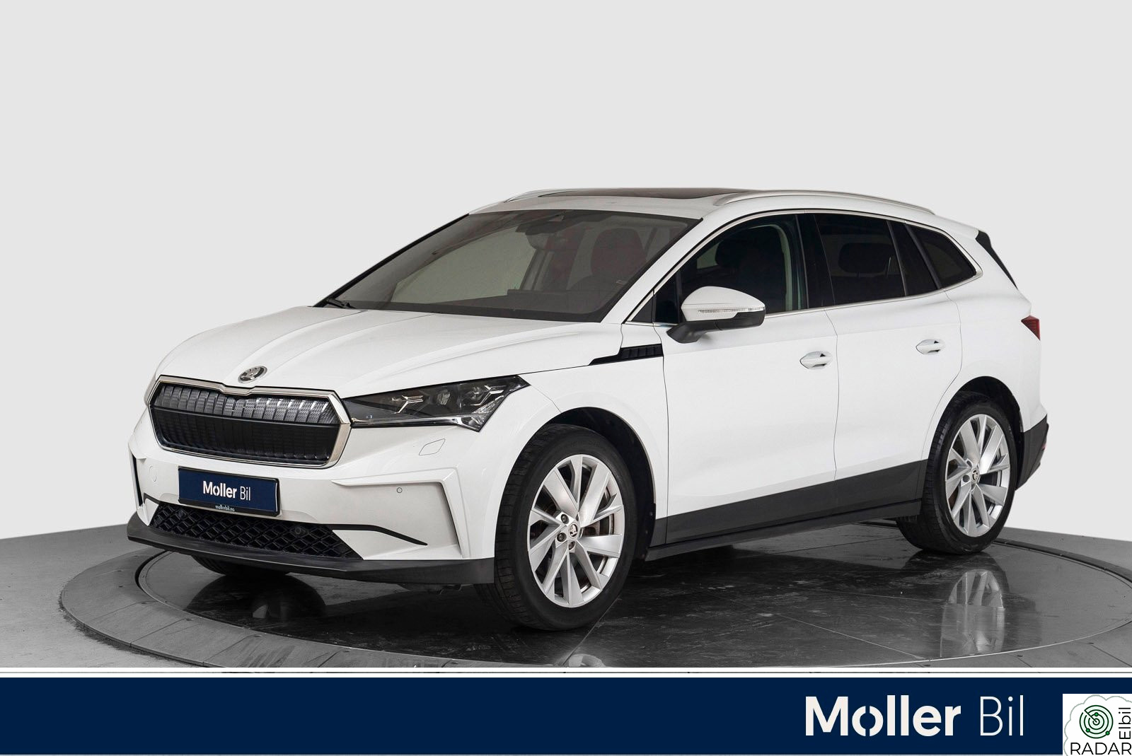 SKODA ENYAQ 80 iv 80 - 20", R.Kam, Pano, Krok, Matrix