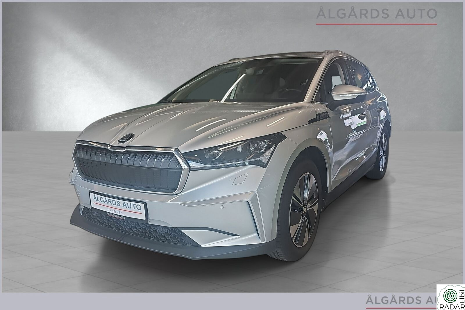 SKODA ENYAQ 80X iV80X Tour Edition NAVI-KAMERA-MATRIX-KROK-4WD-1 EIER
