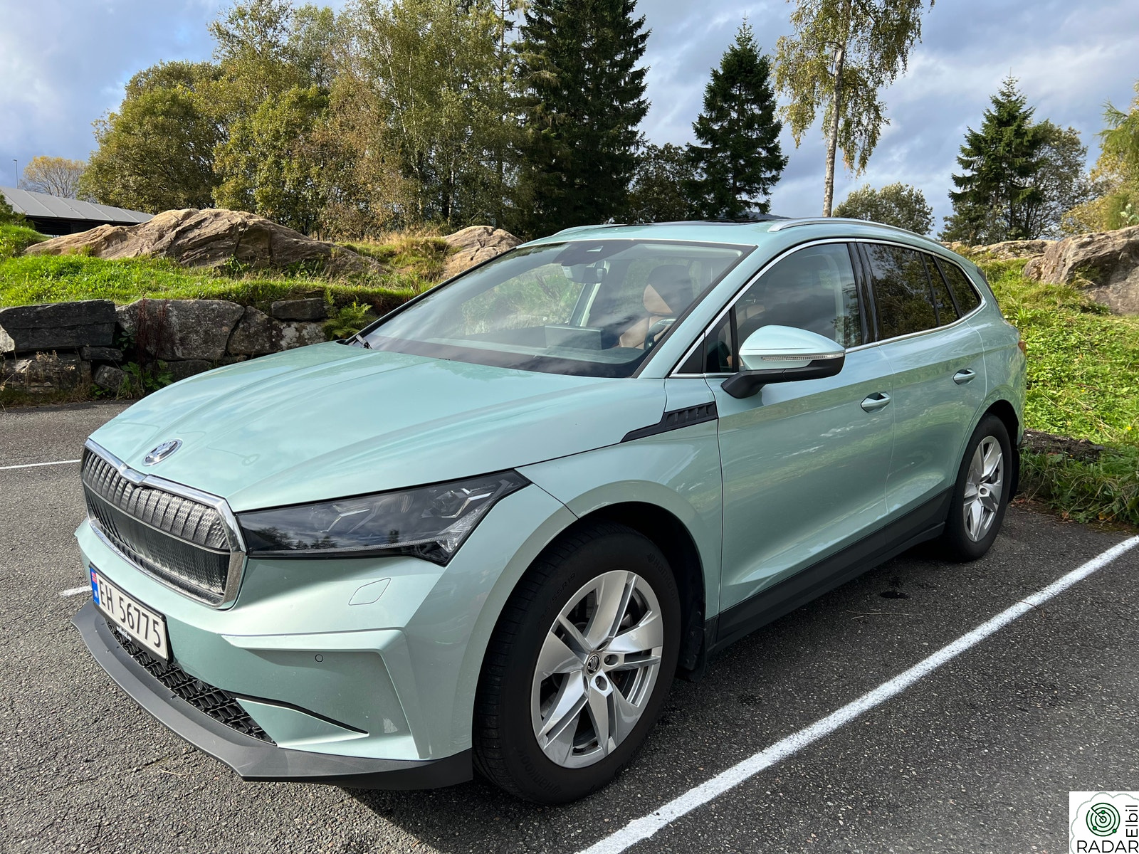 SKODA ENYAQ 80X iV 80x  Skinn/Takluke/Krok/Understellsbeh./Matrix