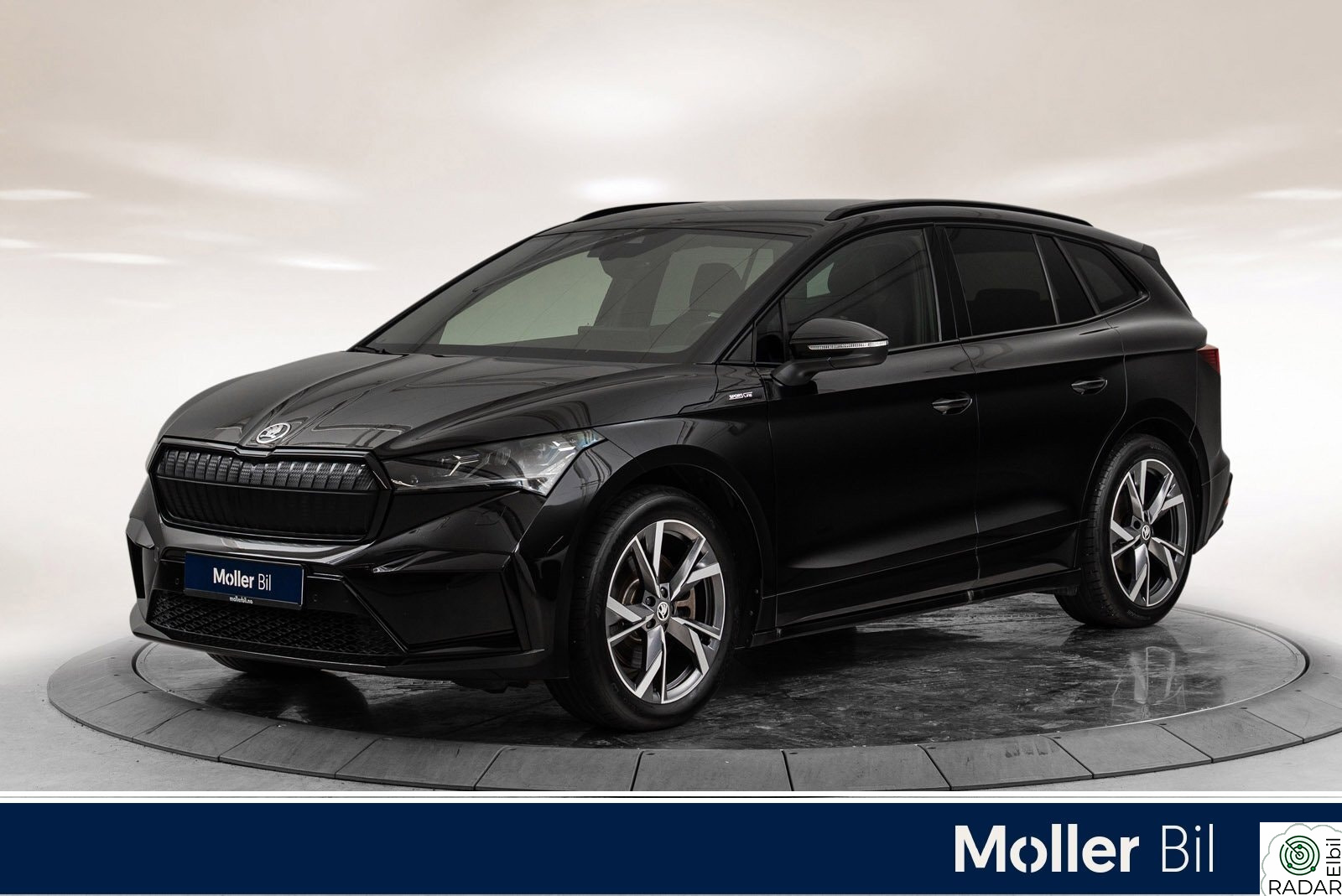 SKODA ENYAQ 80X iV 80x Sportline - Matrix, R.Kam, Keyless, Krok