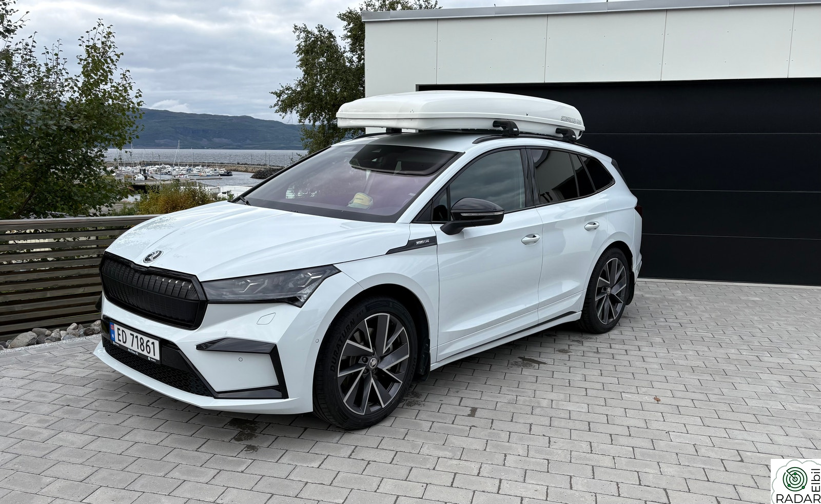 SKODA ENYAQ 80X iV80X Sportline