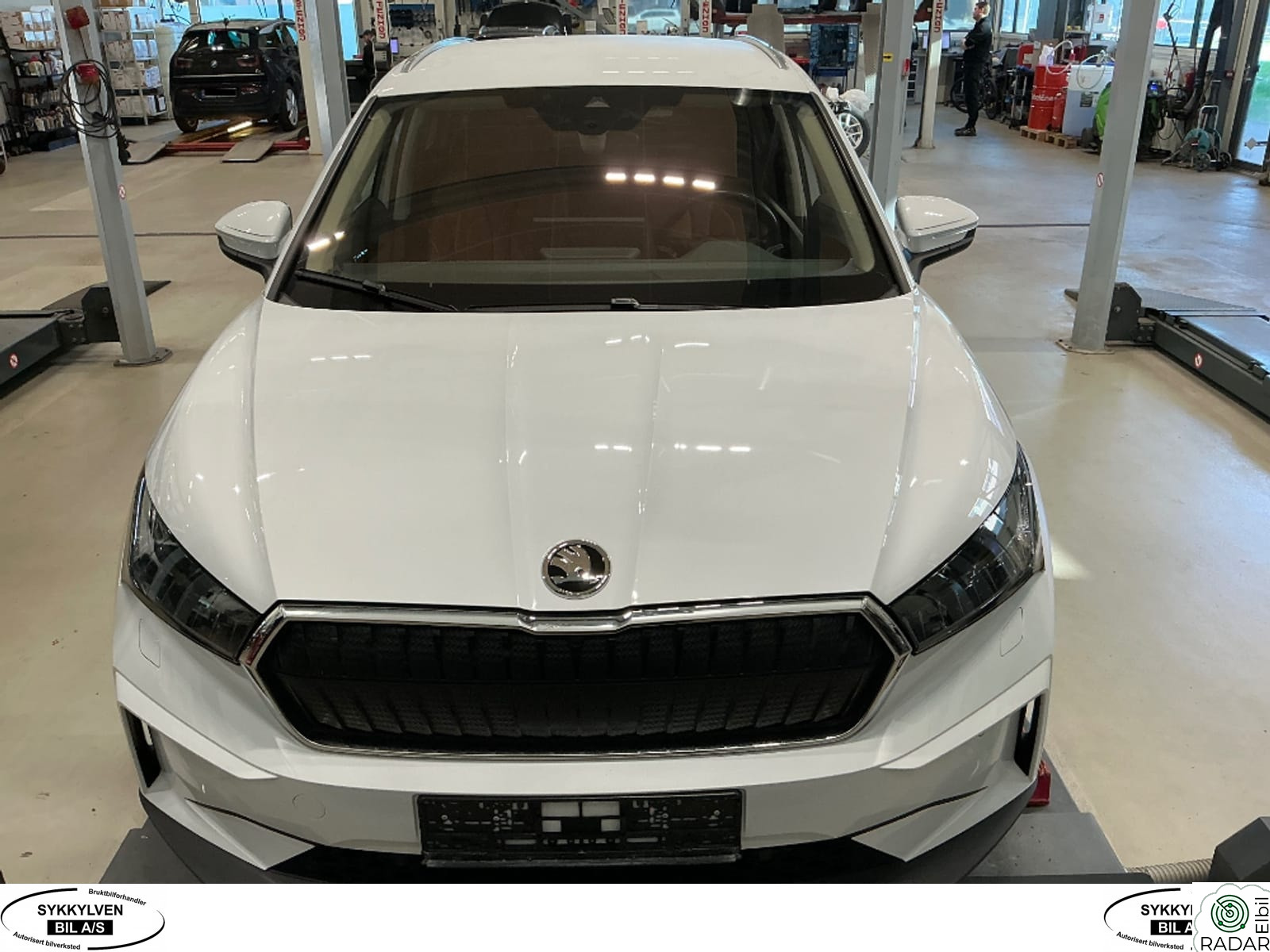 SKODA ENYAQ 80X iV 80x Navi ACCRattvarme DAB H.Feste 4WD AUT