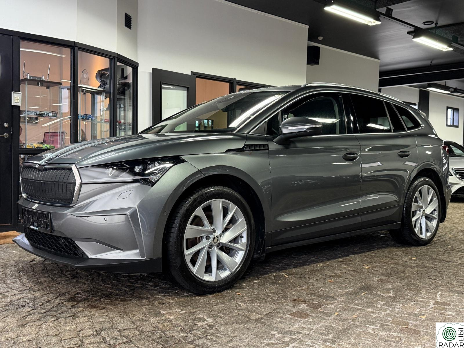 SKODA ENYAQ 80X IV80X Panorama,Skinn,Memory,H feste,Matrix++