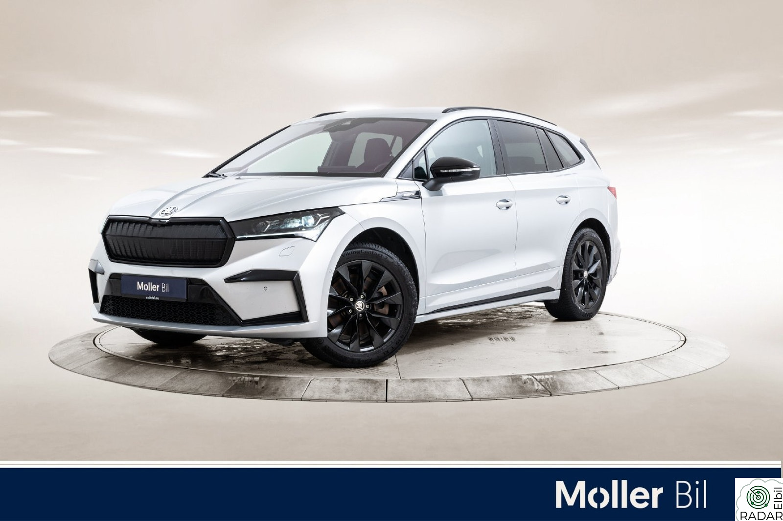 SKODA ENYAQ 80X iV 80x Sportline - HUD, R.Kam, Matrix, Krok
