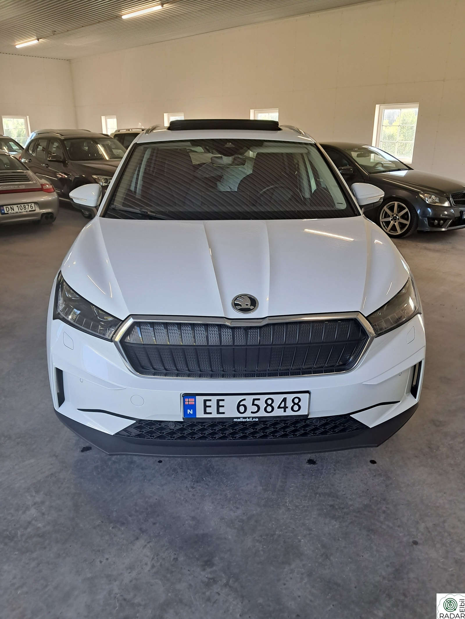 SKODA ENYAQ 80X iV80X Skinn Panorama H/F 360 ACC+++++