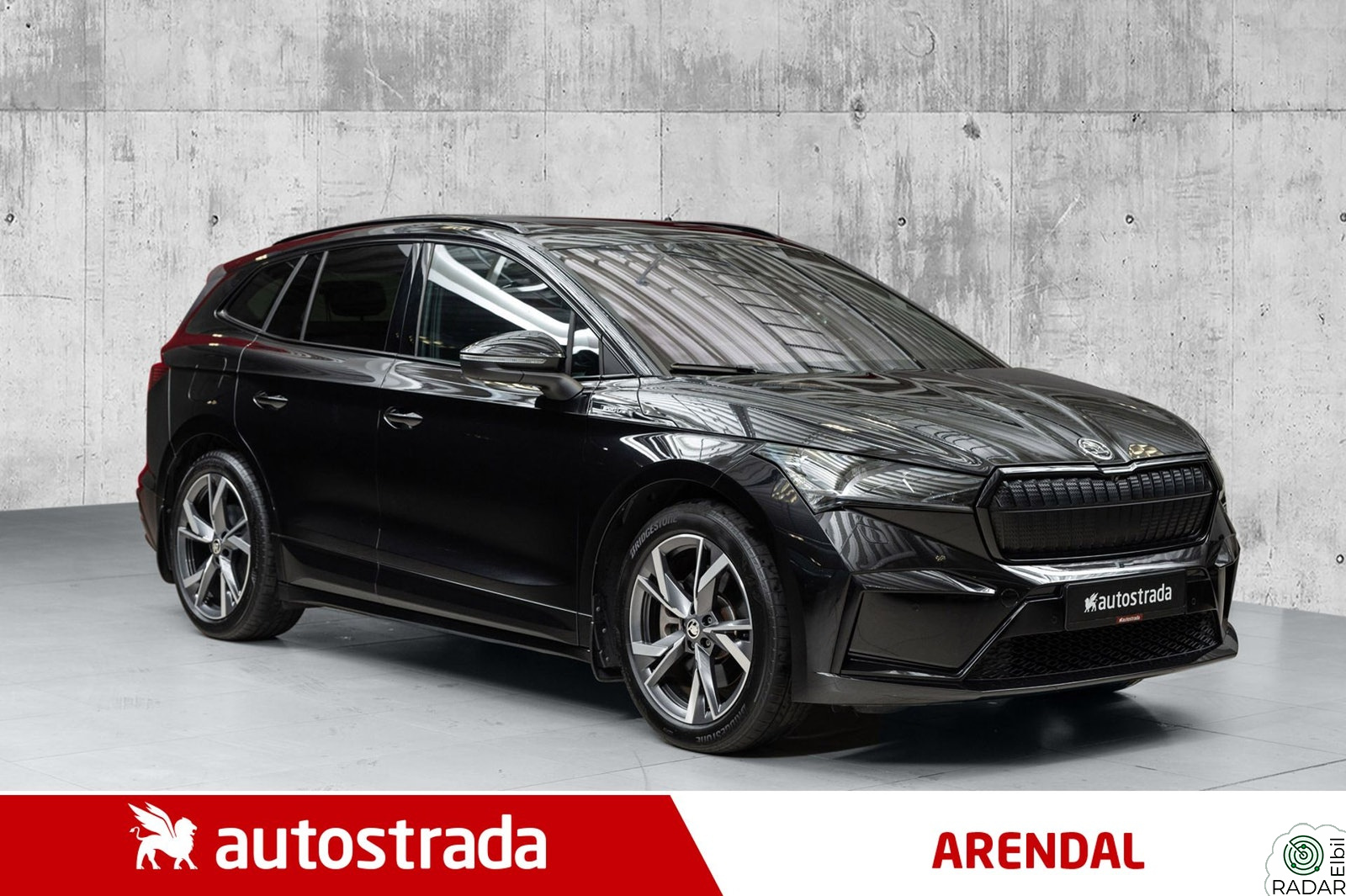 SKODA ENYAQ 80X IV 80x | Sportline | 20" | Sportsseter | Krok | 360 |
