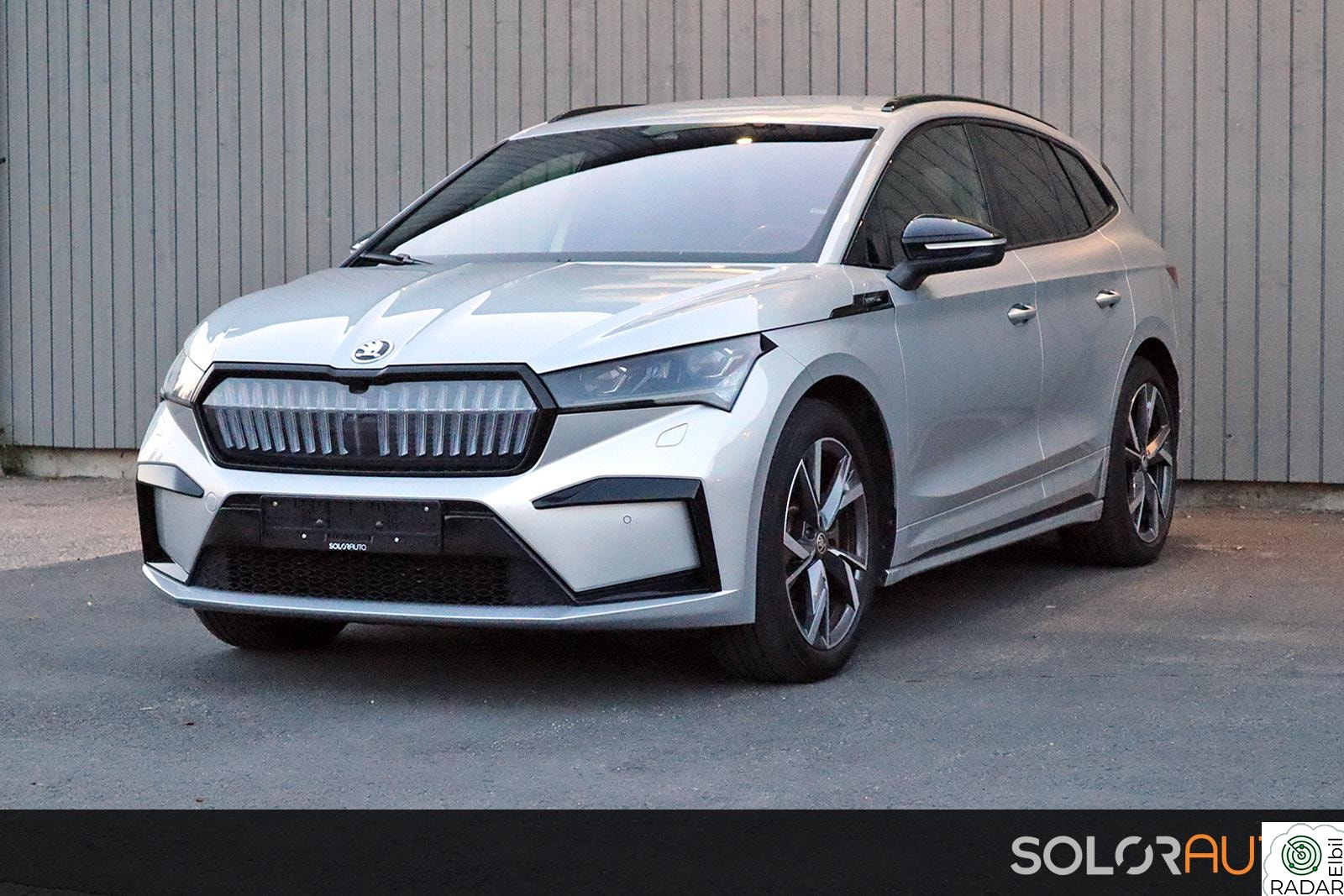 SKODA ENYAQ 80X 80X Sportline, HUD, Crystal, ACC, Krok, Kamera, Matrix