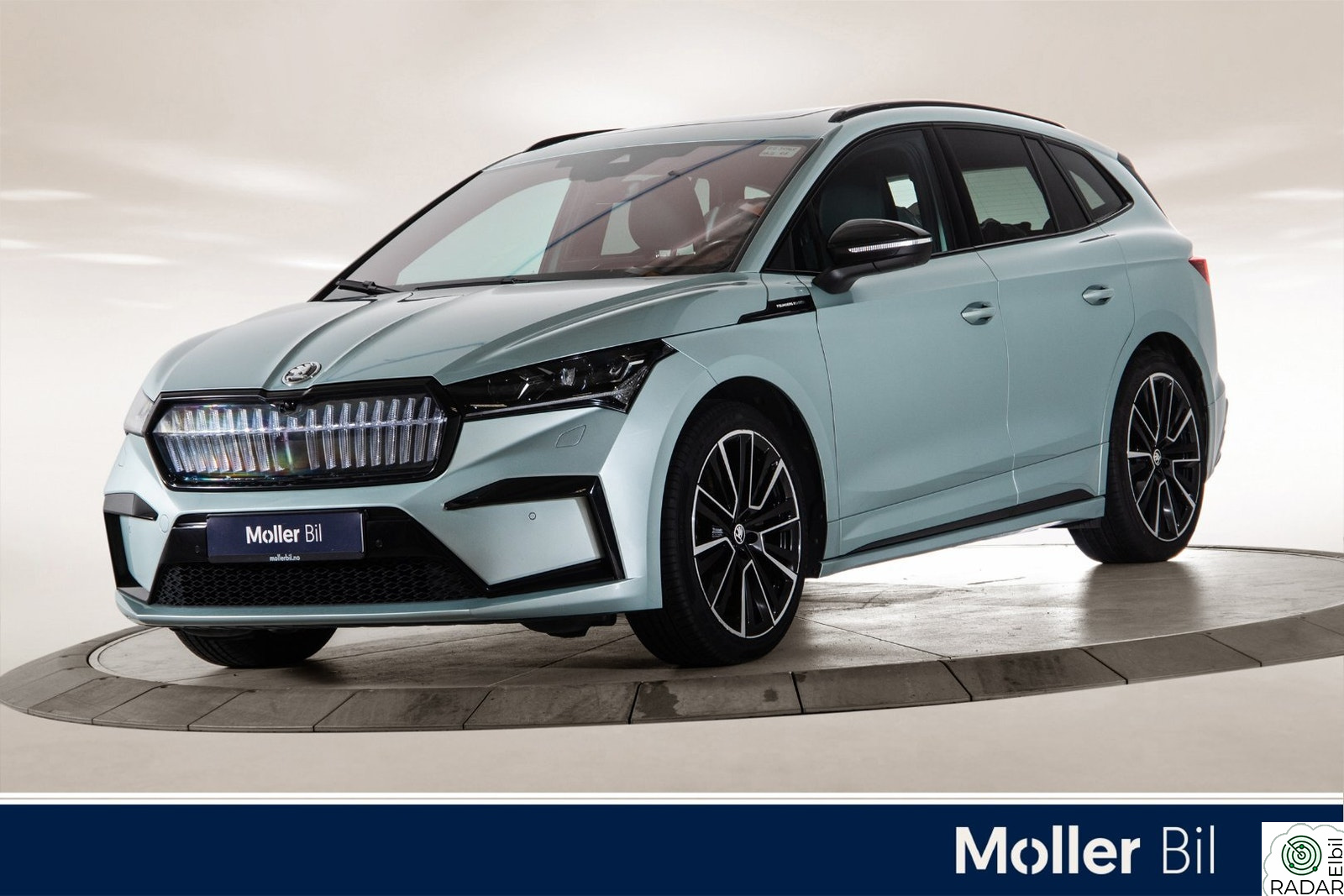 SKODA ENYAQ 80X iV 80x Founders Edition-CrystalFace,HUD,Pano,360Kam,21"