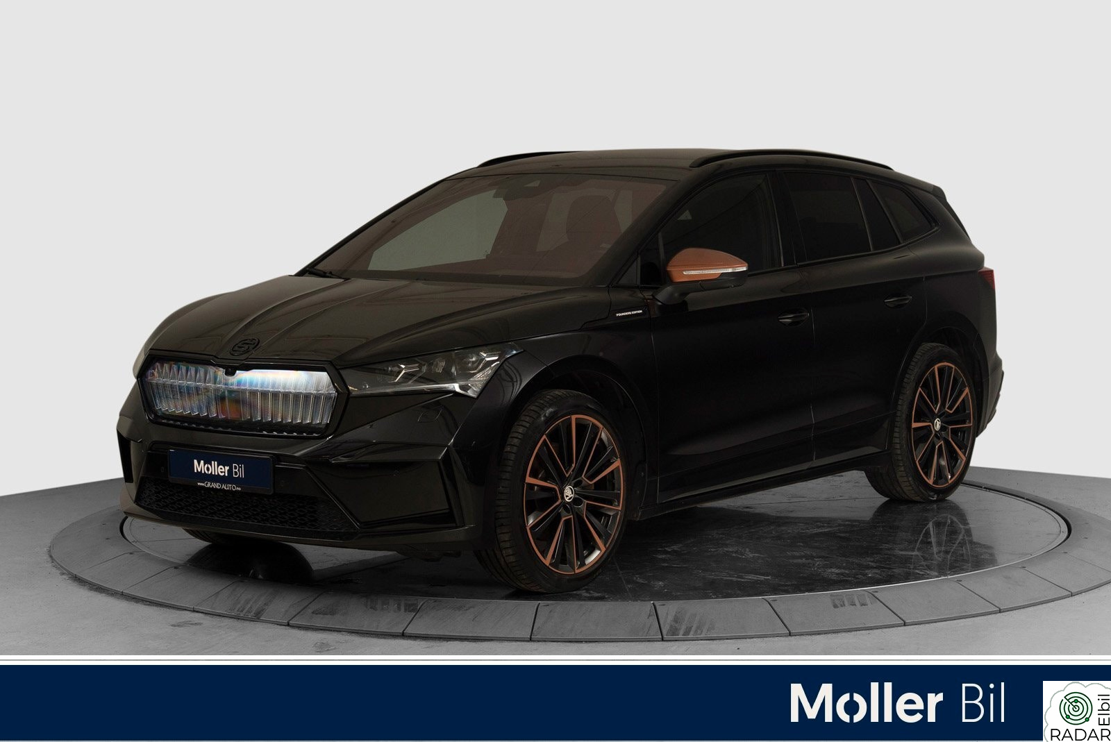 SKODA ENYAQ 80X iV 80X - R.kam, Matrix, ACC, Krok, Navi , Kessy