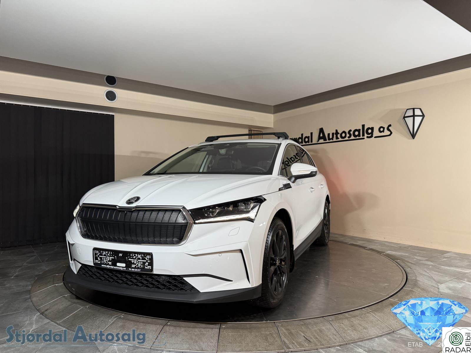 SKODA ENYAQ 80X iV80X "Topputstyrt"Suite/Skinn/Pano/360g.K/Clima/Famili