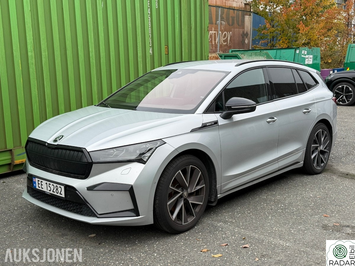 SKODA ENYAQ 80X iV80X 4X4 HENGERFESTE ACC CANTON MATRIX KAMERA PARKASSI