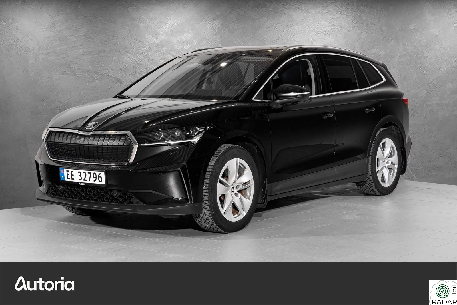 SKODA ENYAQ 80X iv 80x 4x4 Panorama | Matrix | Ryggek ++