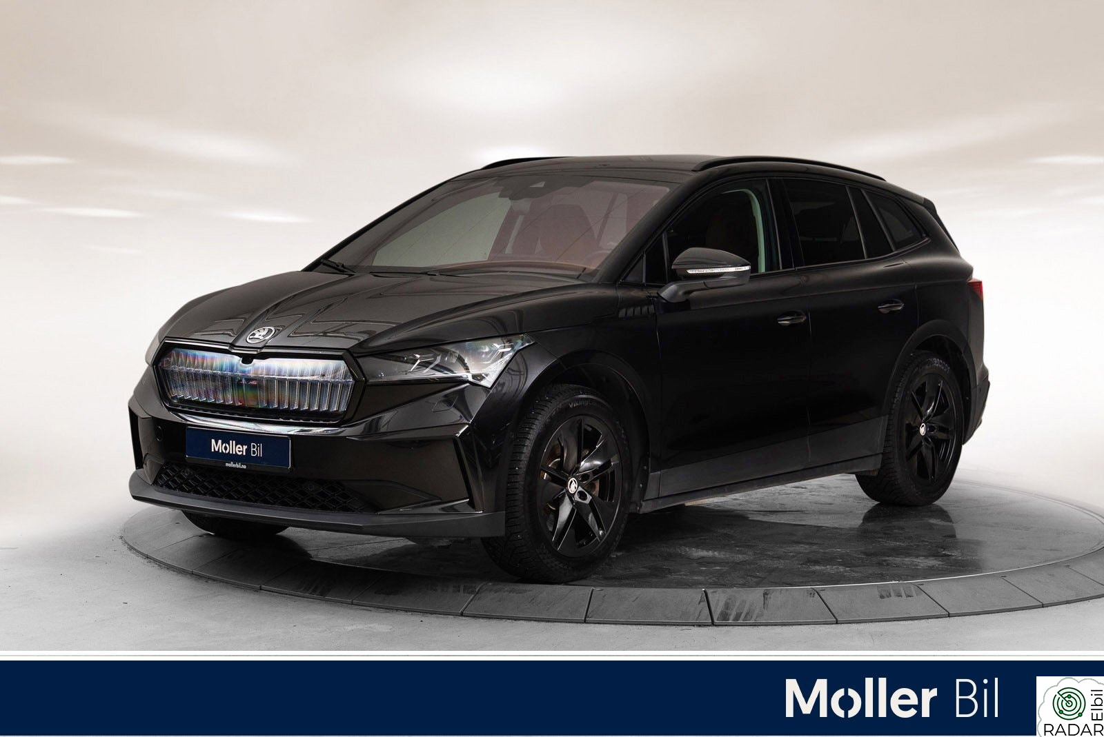 SKODA ENYAQ 80X iv 80x - R.Kam, Matrix, HUD, Krok, Skinn