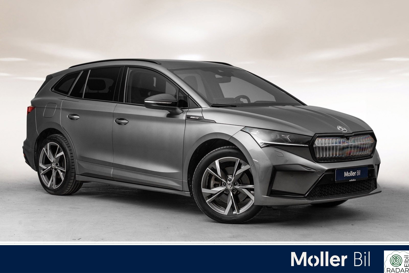 SKODA ENYAQ 80X iV80x Sportline Head Up-Panorama-360-Matrix-Hengerfeste
