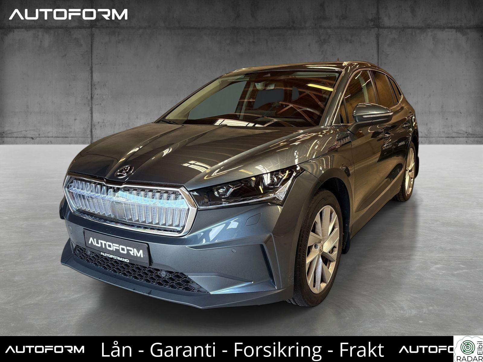 SKODA ENYAQ 80X 80X, Skinn, Glasstak, Krok, Headup,