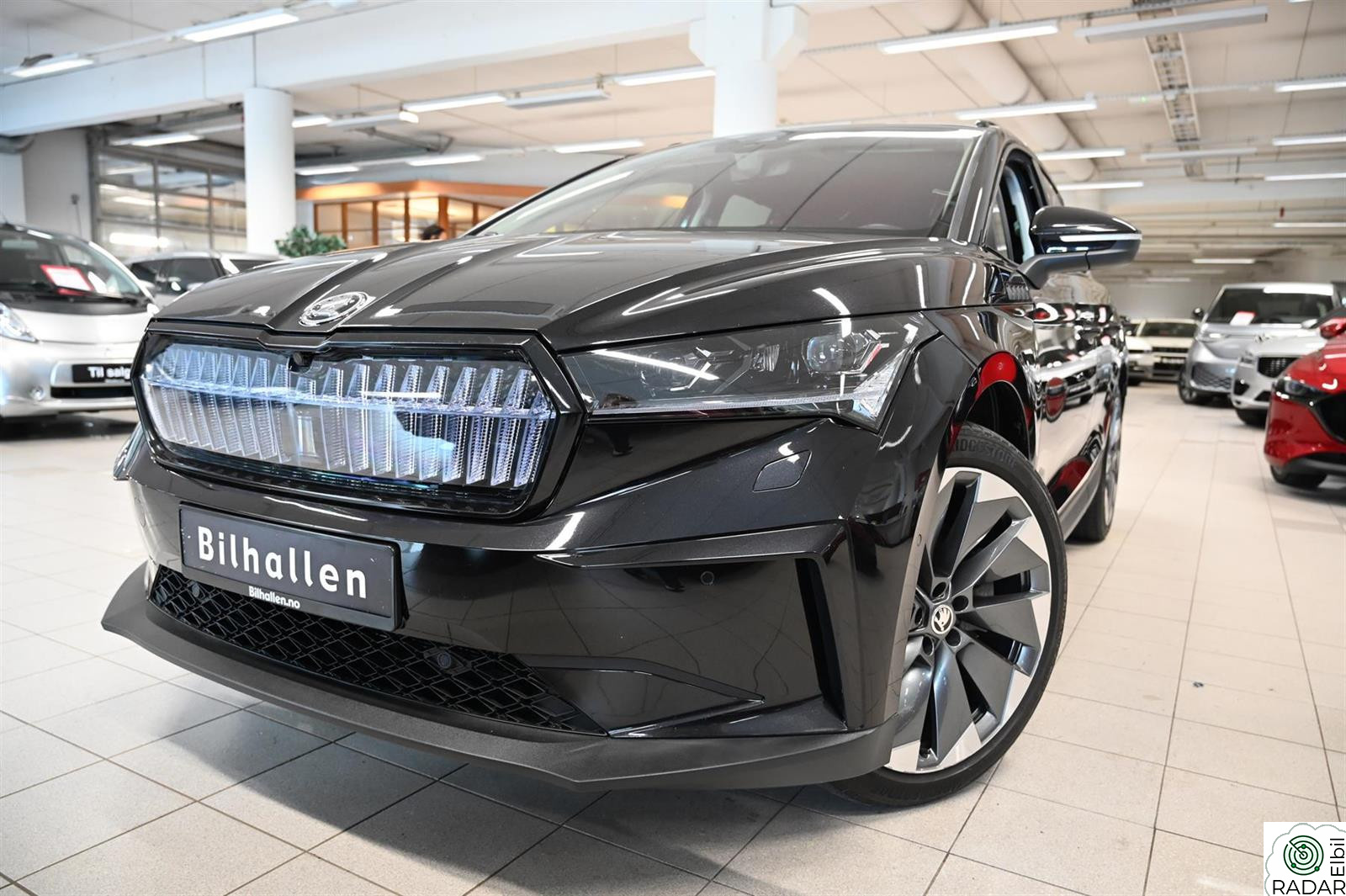SKODA ENYAQ 80X iV80X 4x4 265hk m/ACC/CrystalFace/Skinn/Kamera/Krok++