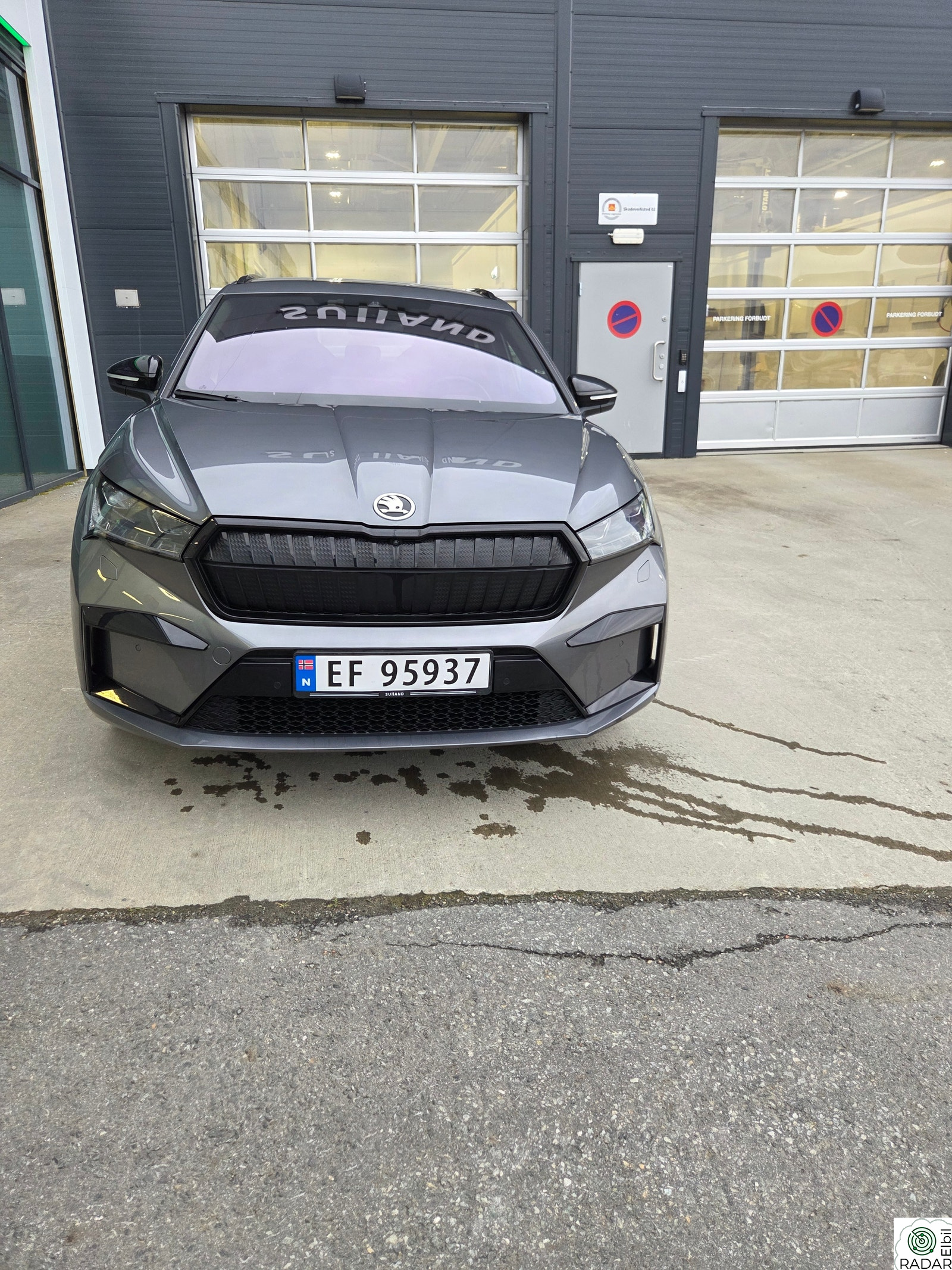 SKODA ENYAQ 80X iV80X Sportline  Tour Edition