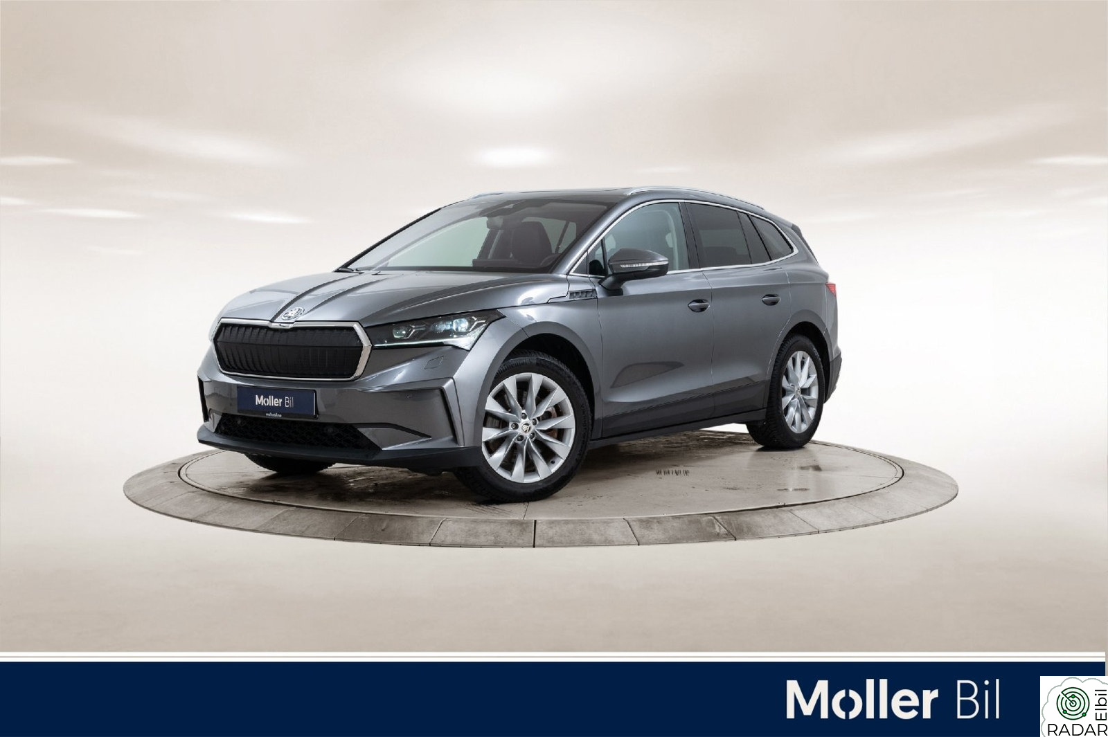 SKODA ENYAQ 80X iV 80x - R.Kam, HUD, Matrix, Skinn, Krok