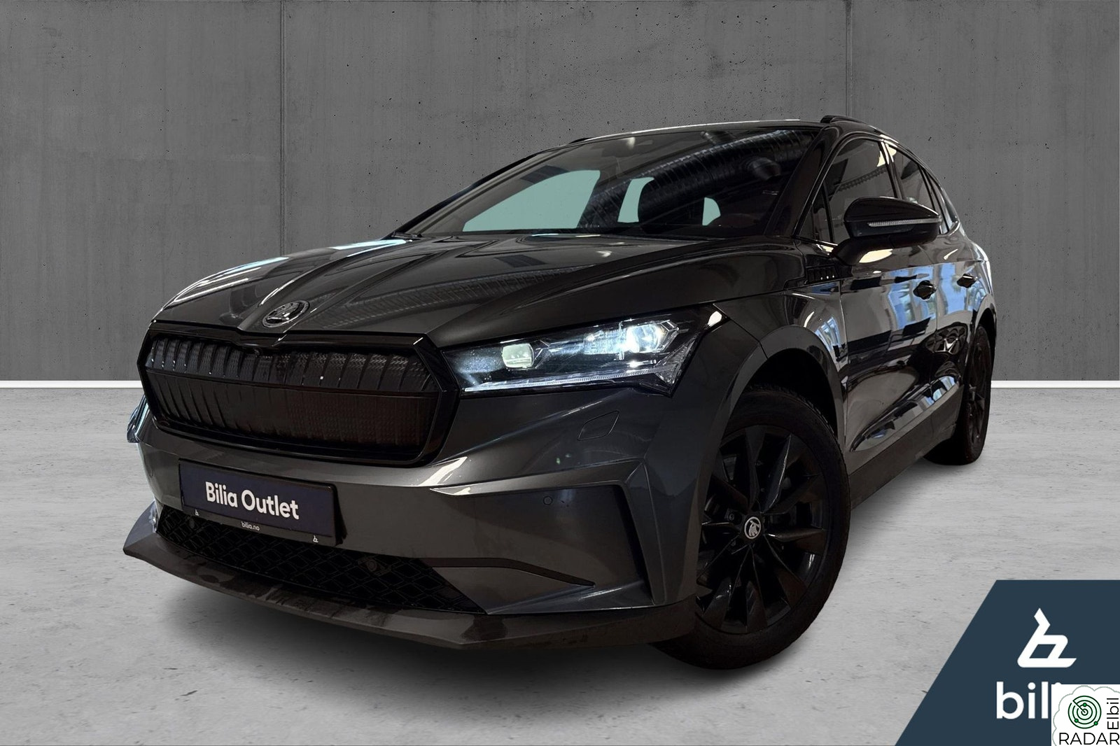 SKODA ENYAQ 80X iV80x Skinn, Panorama, Head-up, Massasje
