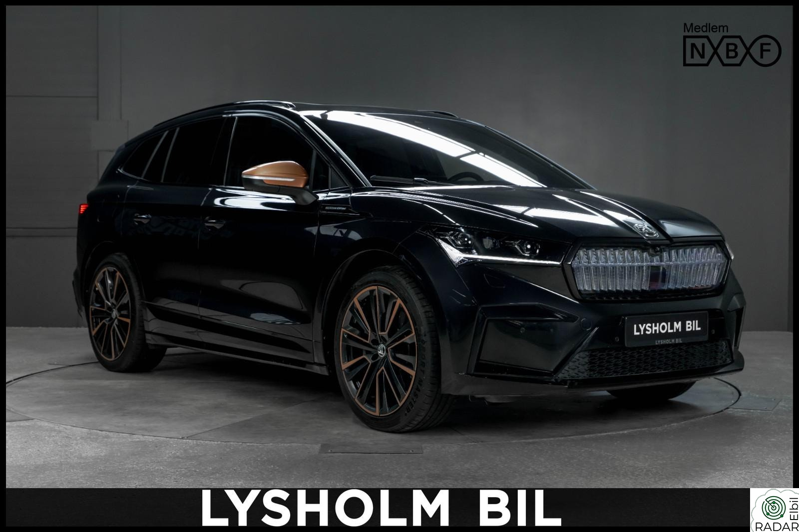 SKODA ENYAQ 80X iv 80X Founders Edition Krok/Crystal grill/HUD/Pano/DCC