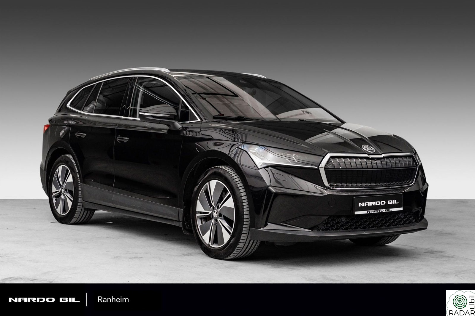 SKODA ENYAQ 80X iV80X/Krok/Matrix/360 Kamera