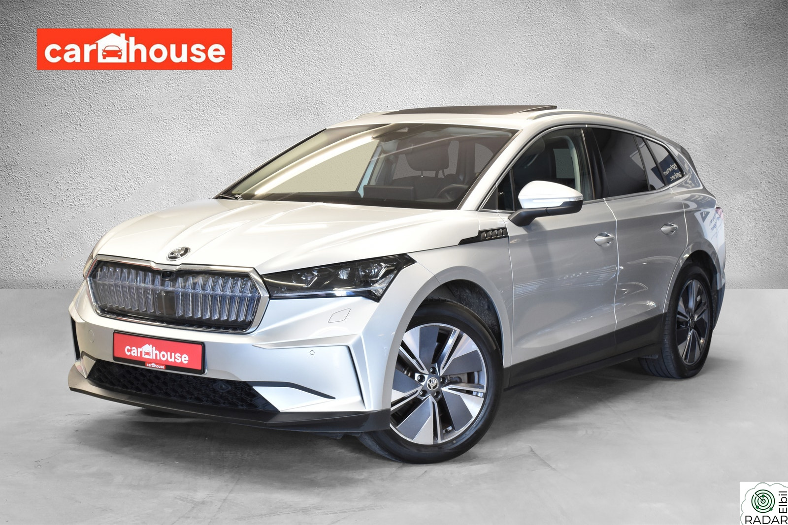 SKODA ENYAQ 80X IV80X CRYSTAL-FACE R.KAM ACC MATRIX PANO GARANTI 488KM