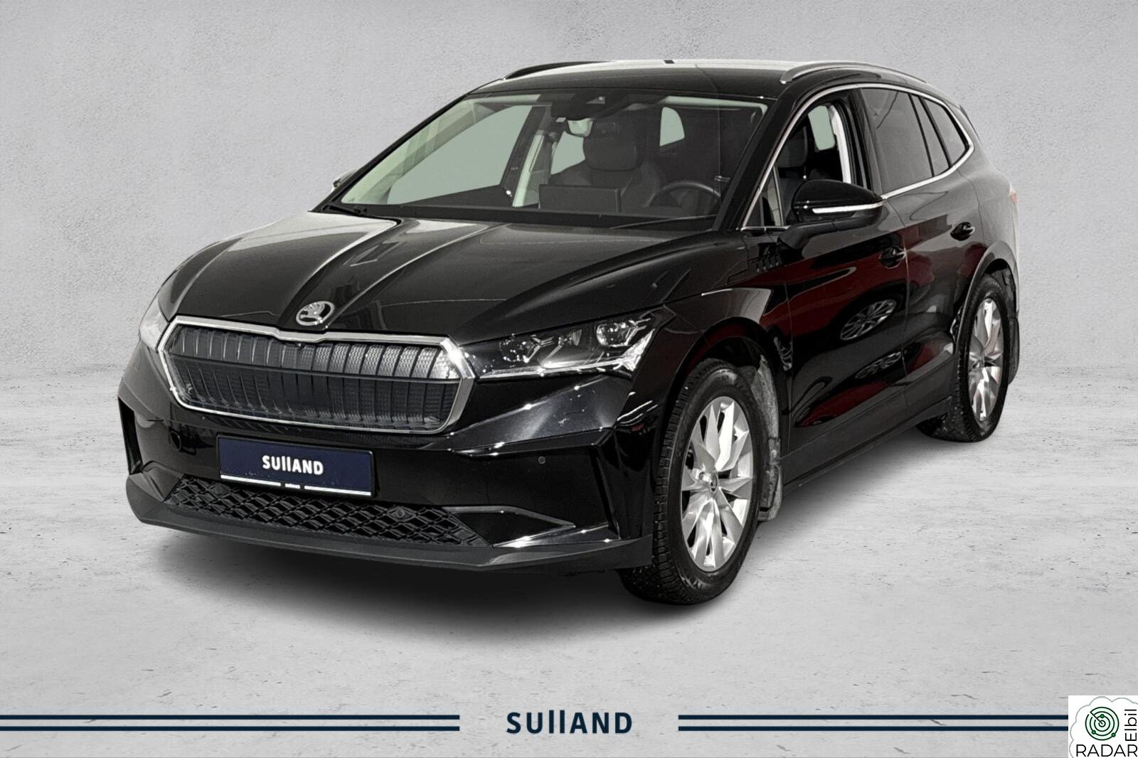 SKODA ENYAQ 80X iv 80x Skinn / Krok/ ACC/ ++++