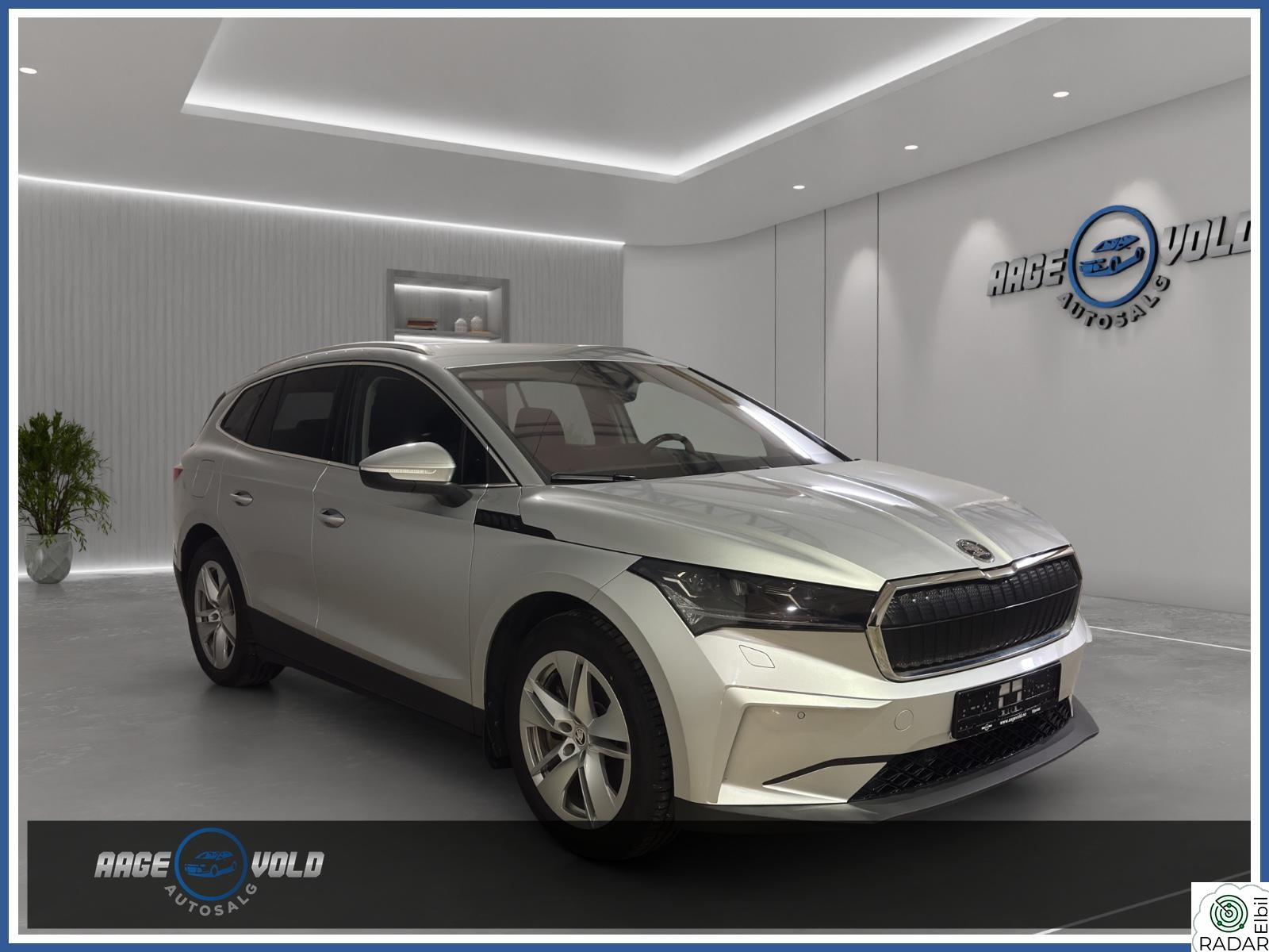 SKODA ENYAQ 80X 80X - 4WD - "SUITE" - Helskinn - Matrix - ACC - Krok -