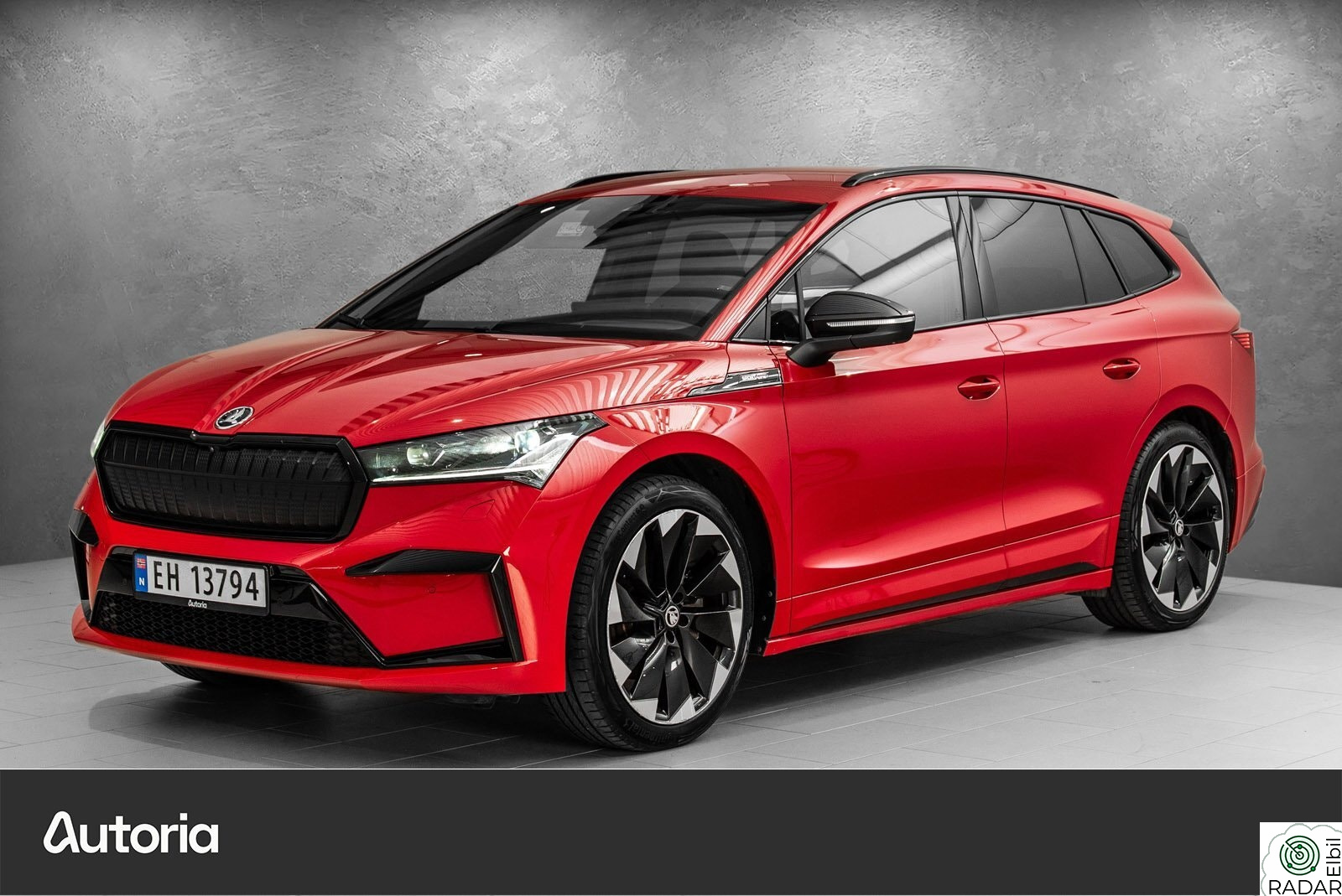 SKODA ENYAQ 80X 80x Sportline Matrix | HUD | Parkvarmer | H.feste ++