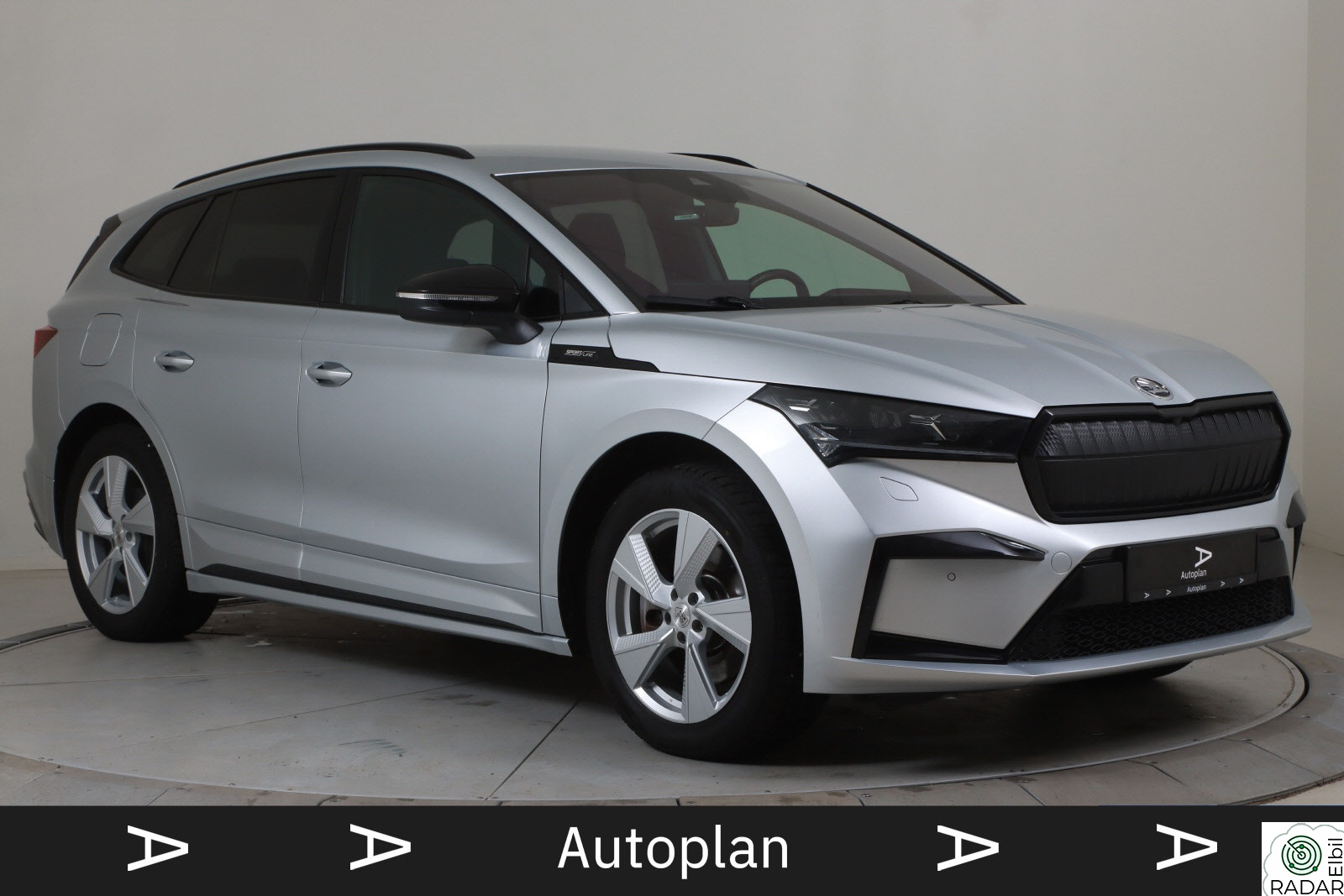 SKODA ENYAQ 80X iV80X Sportline ACC/Krok/Matrix/HeadUp/Navi