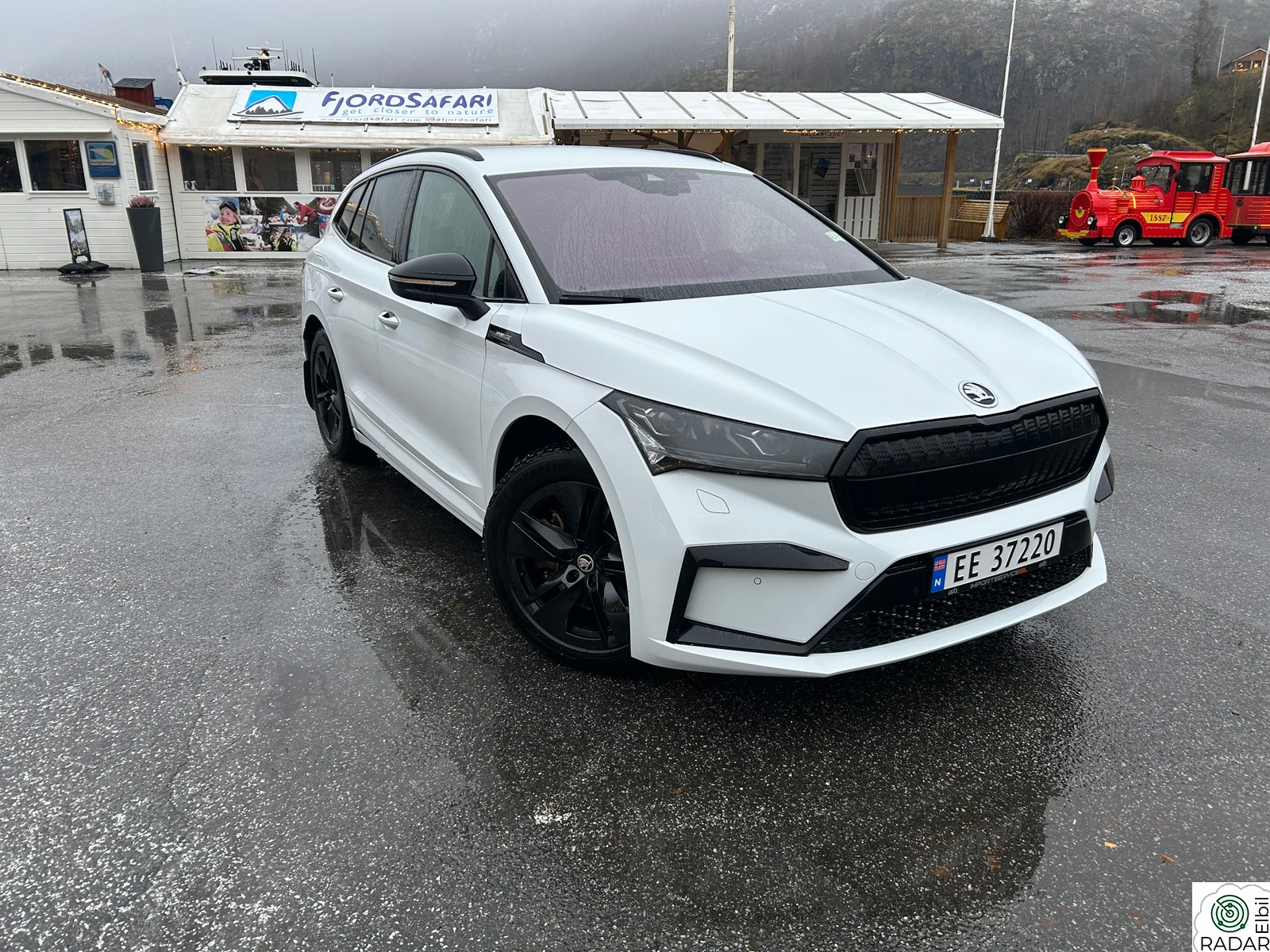 SKODA ENYAQ 80X iV80X Sportline