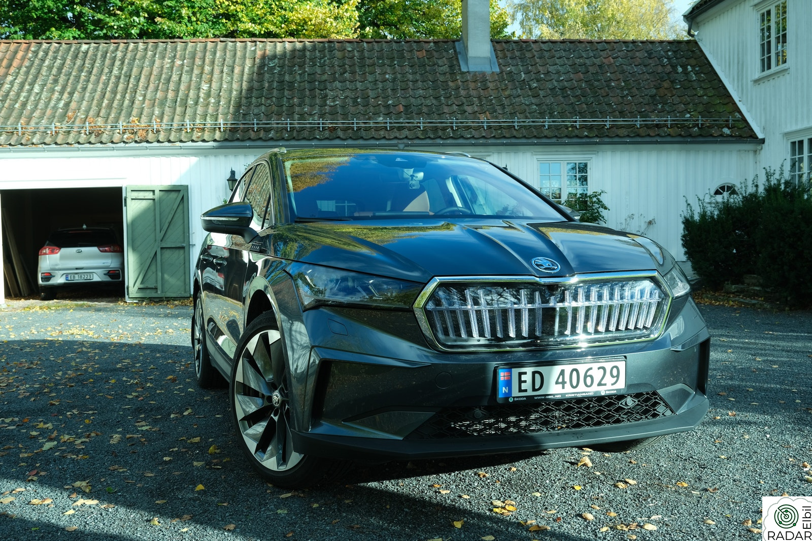 SKODA ENYAQ 80X iV80X - UTSTYRSBOMBE - lakk + understellsbeh/svc-avtale