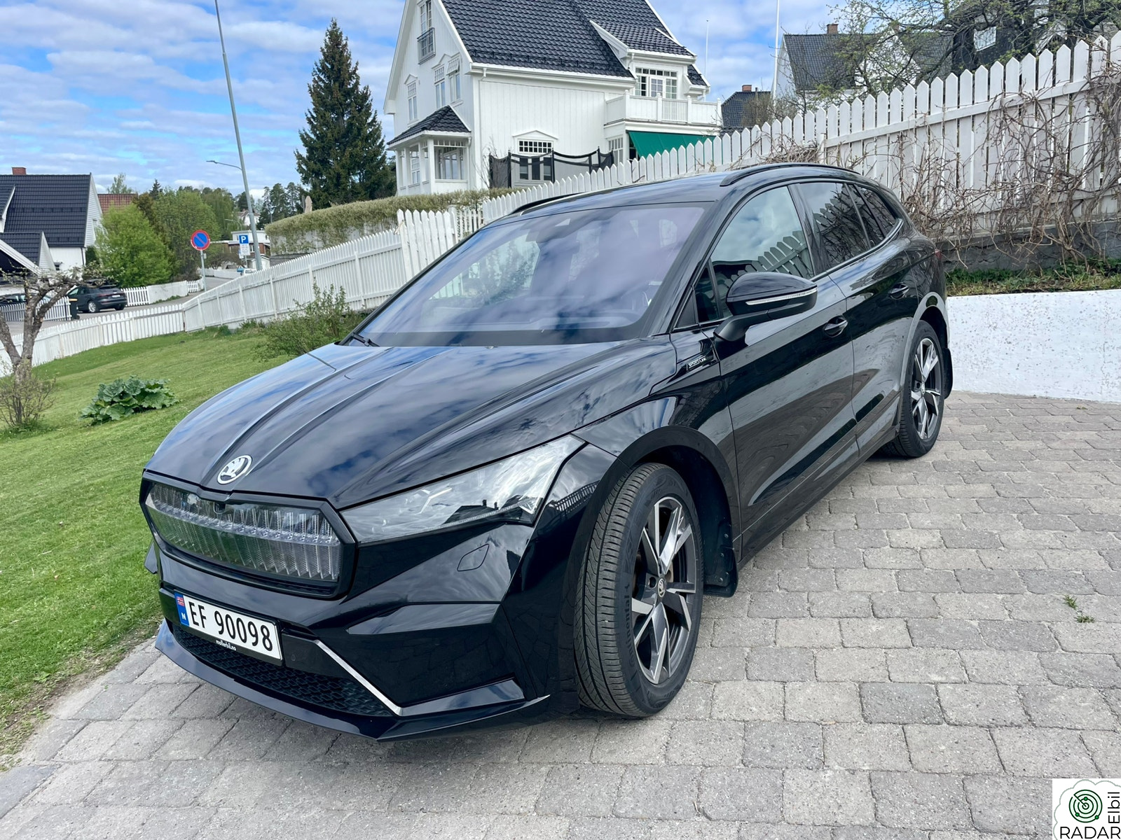SKODA ENYAQ 80X iV80X Sportline