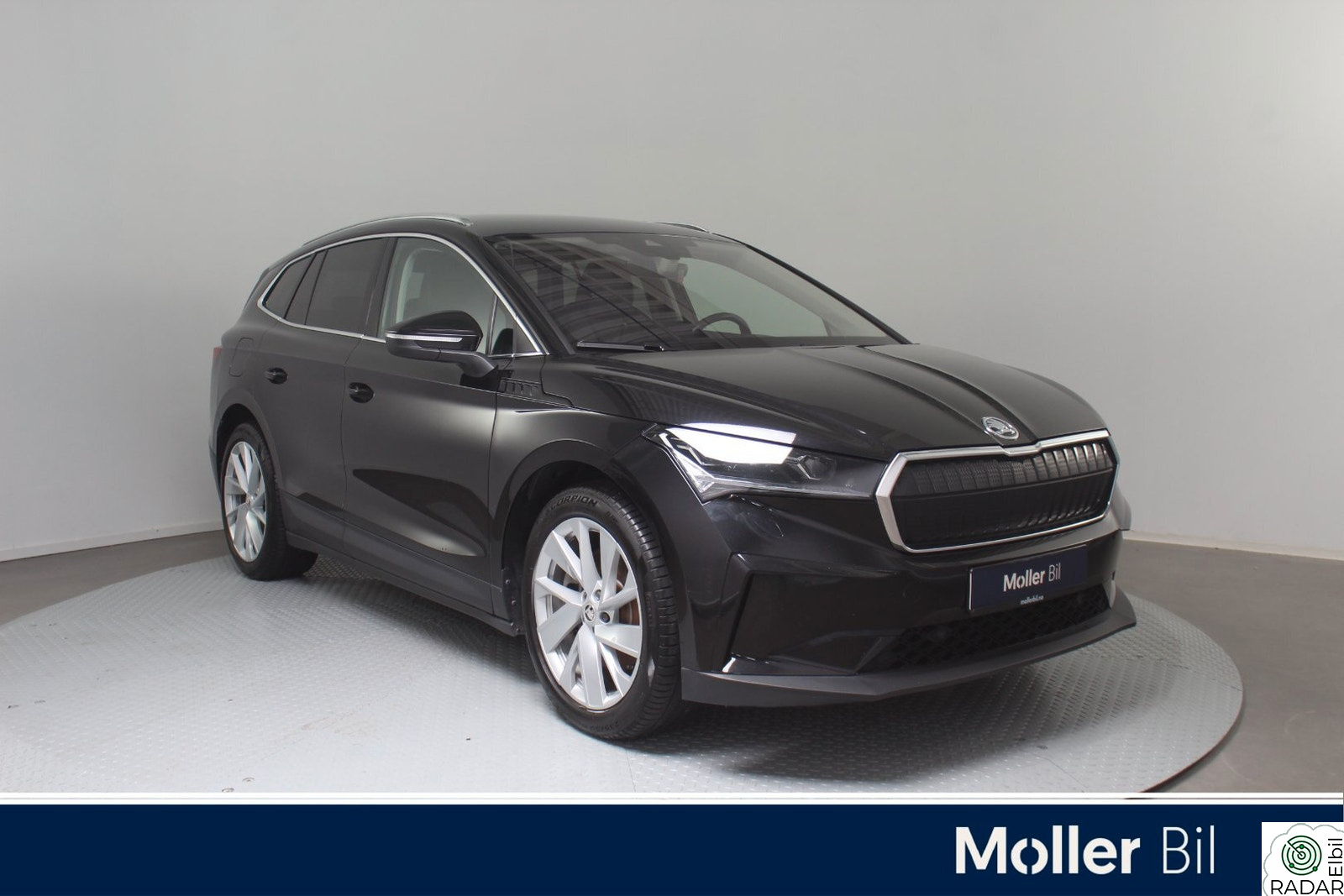 SKODA ENYAQ 80X iV 80x - R.kam, Matrix, Krok, Navi, Kessy, ACC