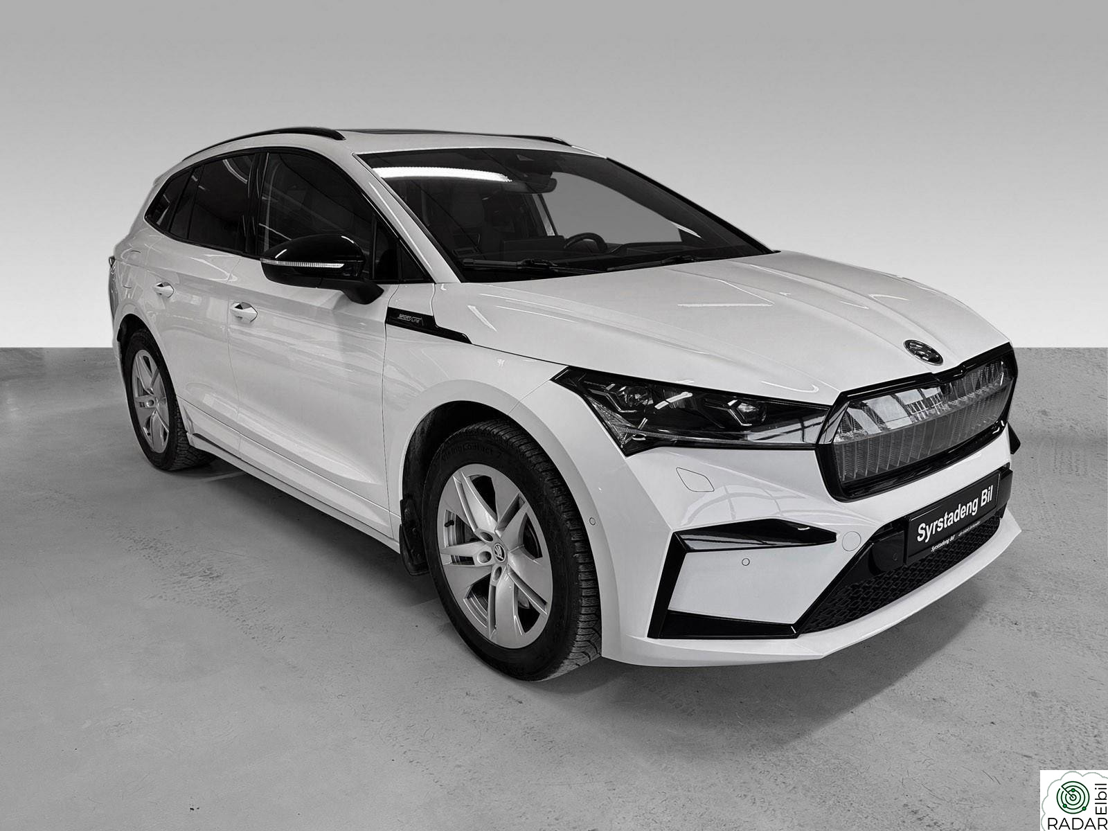 SKODA ENYAQ 80X IV 80X Sportline AWD Panorama