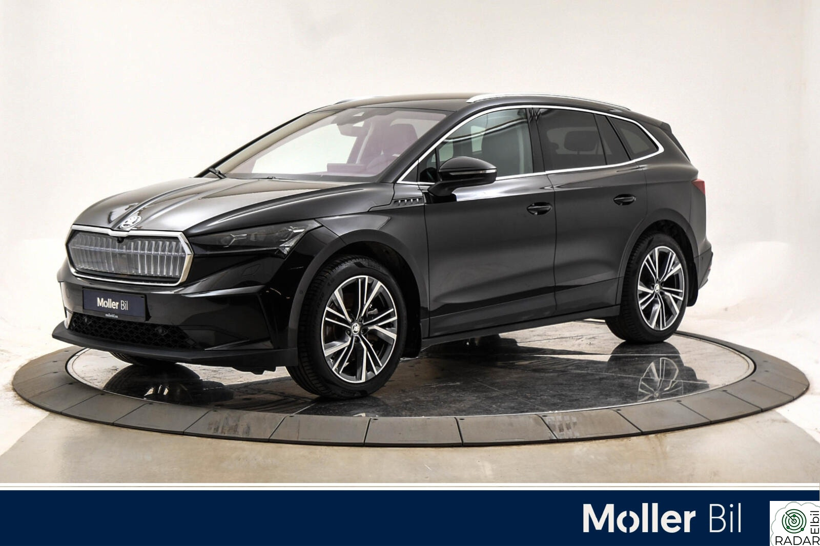 SKODA ENYAQ 80X iV 80X Krok/Skinn/HUD/Kamera/ El.Seter/Matrix/Navi/ACC