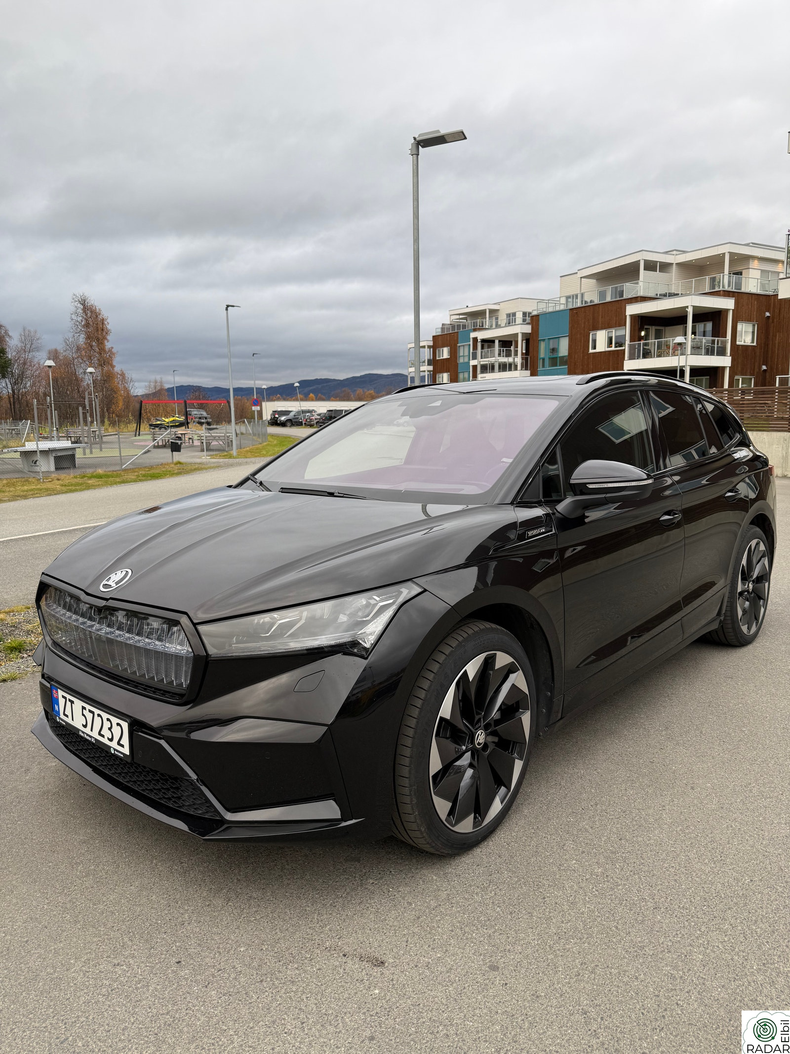 SKODA ENYAQ 80X iV80X Sportline