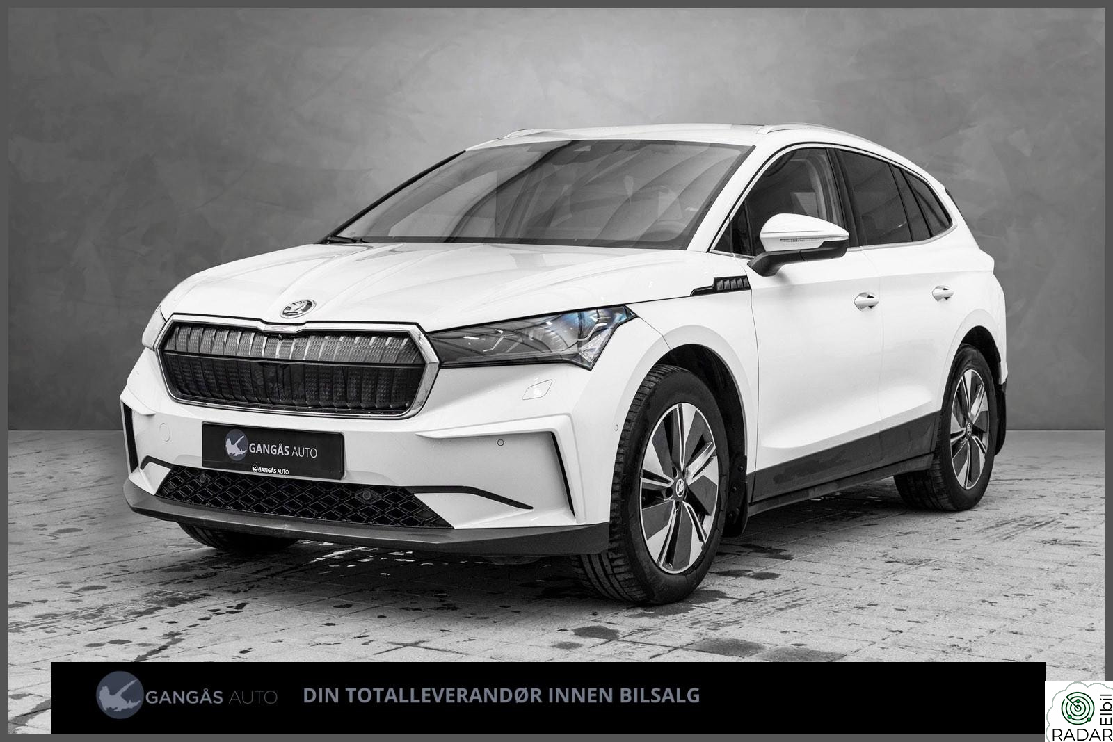 SKODA ENYAQ 80X IV 80X AWD / NYTT BATTERI / KROK / 360° / SUITE