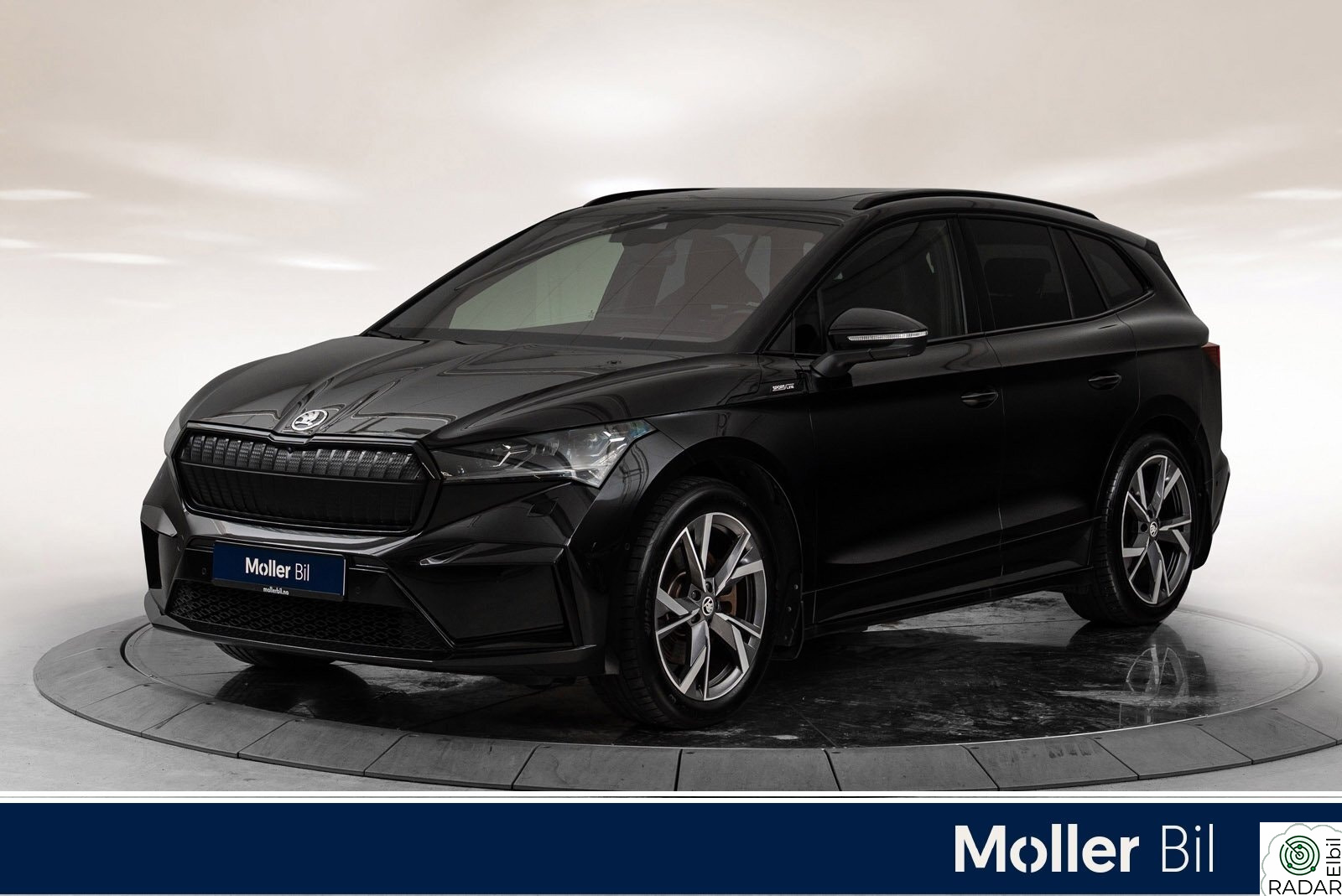 SKODA ENYAQ 80X iV 80x Sportline - HUD, Pano, Matrix, 360Kam, Krok