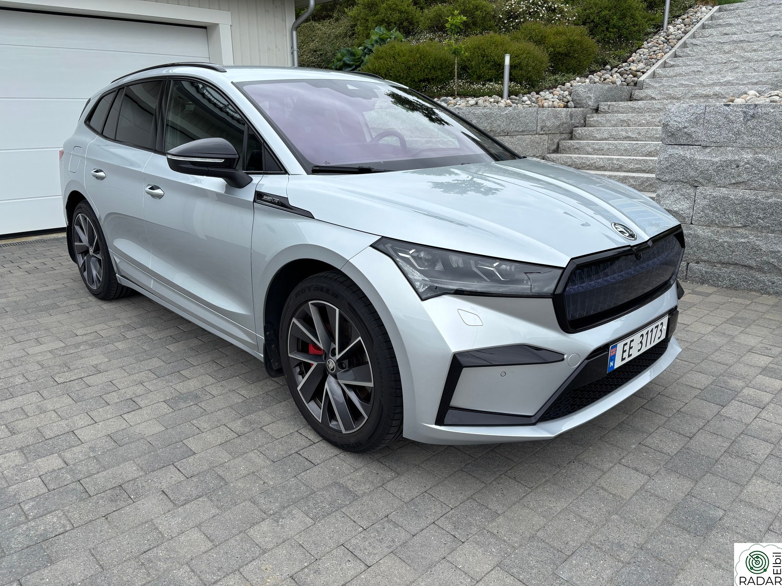SKODA ENYAQ 80X iV80X Sportline